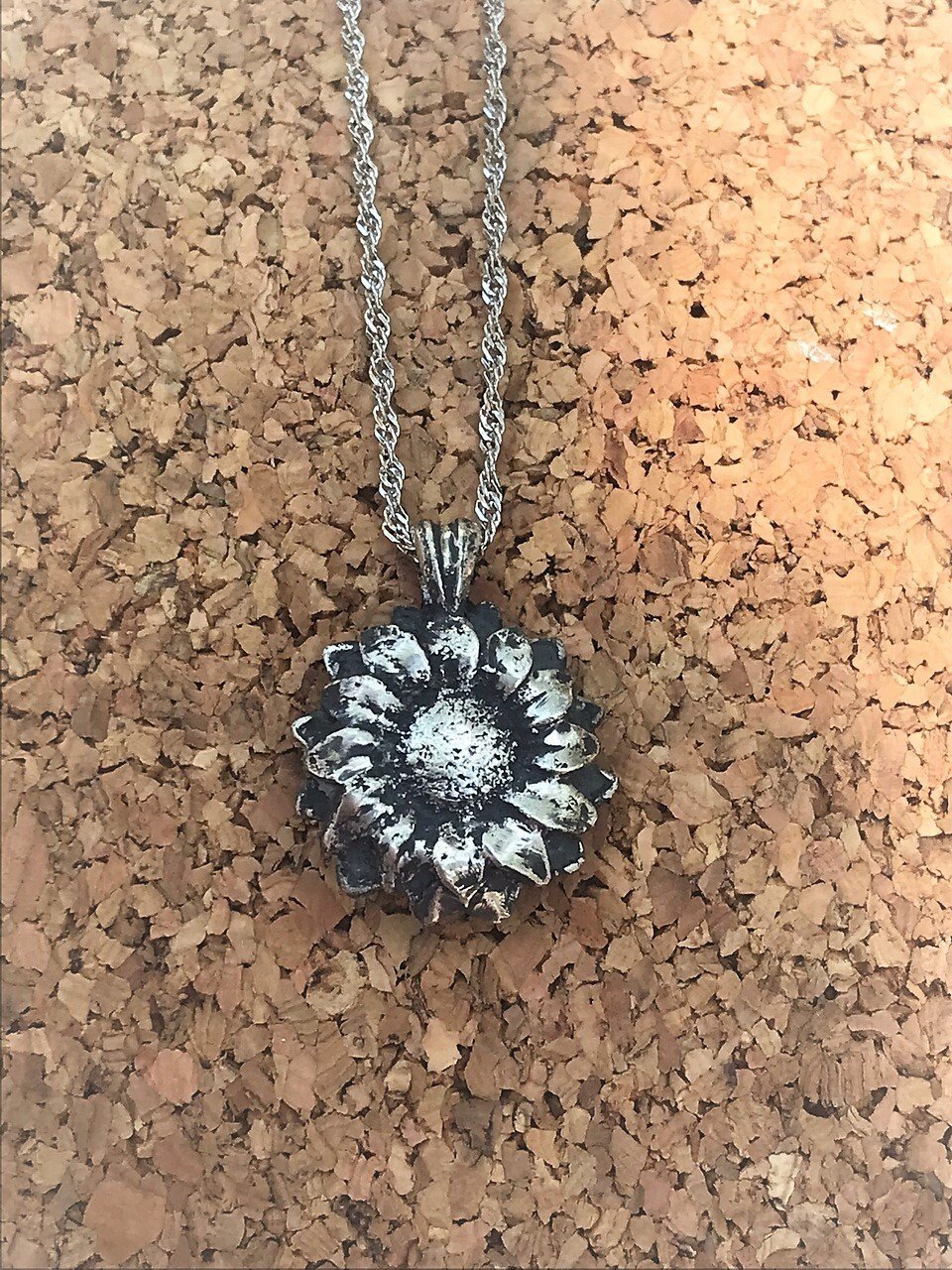 https://i.etsystatic.com/15864318/r/il/b5f7ac/3970256408/il_fullxfull.3970256408_56k3.jpg
