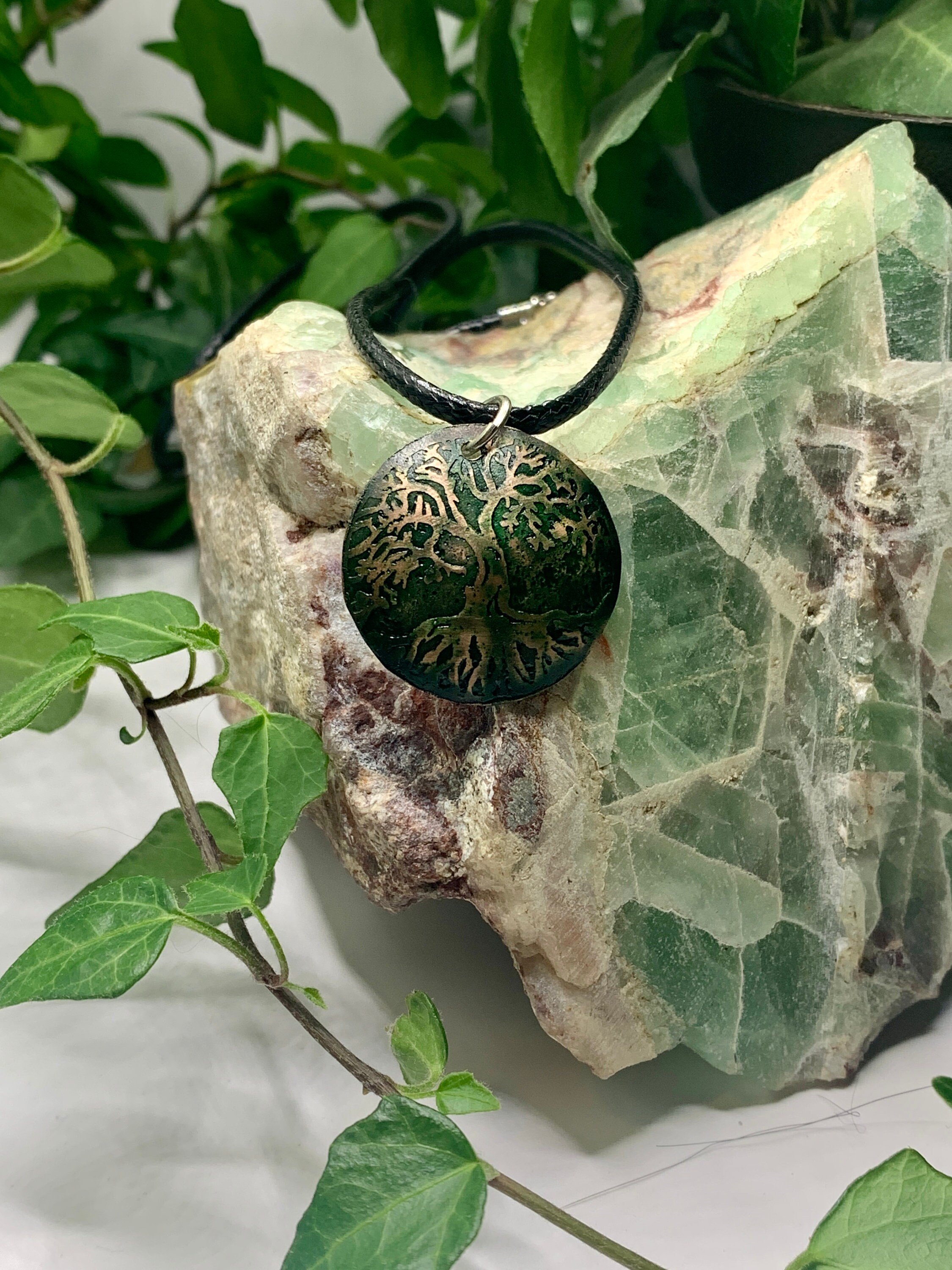 https://i.etsystatic.com/15864318/r/il/e9bd90/4588470026/il_fullxfull.4588470026_6x0r.jpg