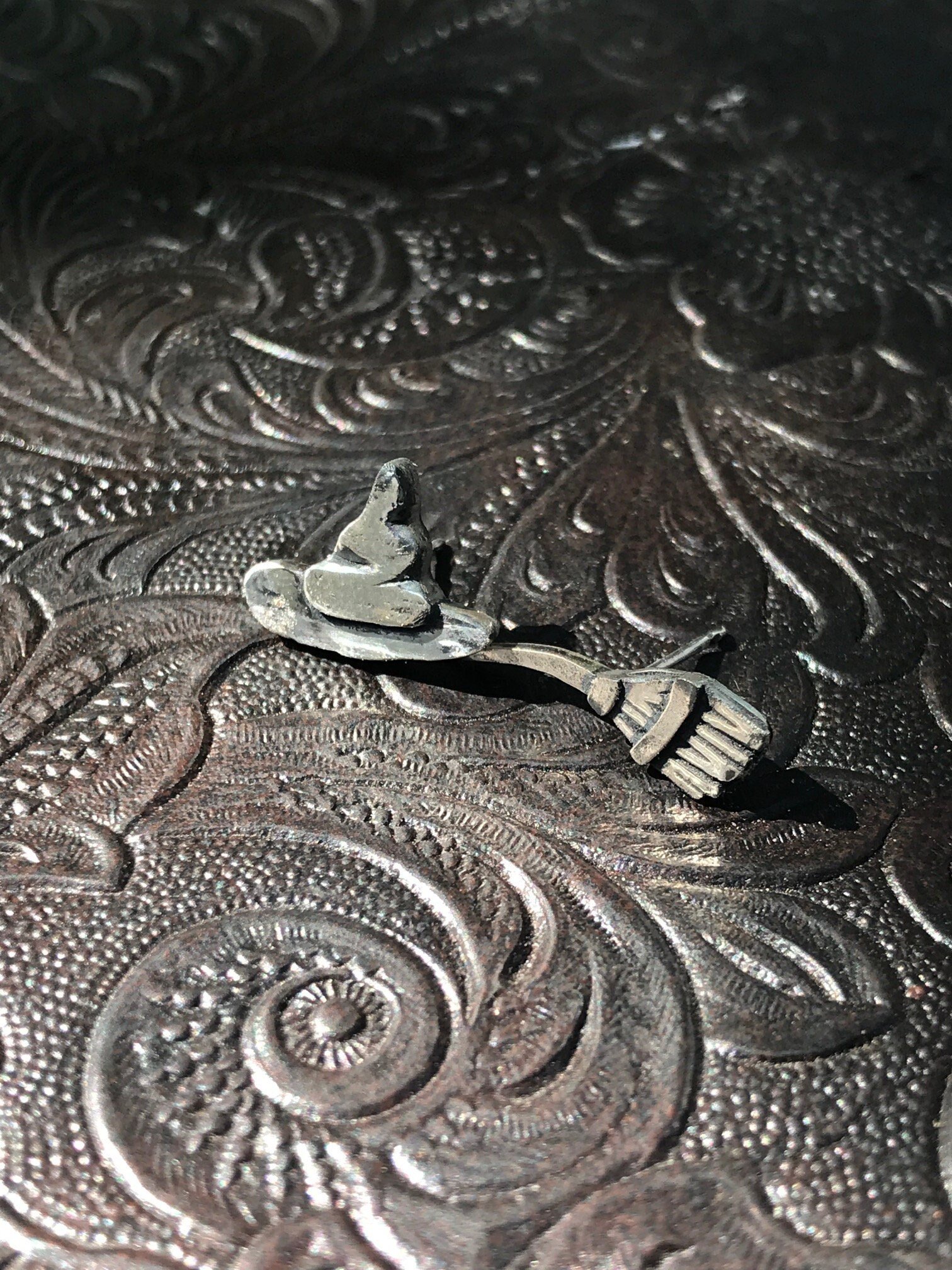 https://i.etsystatic.com/15864318/r/il/cc1f54/4167219990/il_fullxfull.4167219990_kvzh.jpg