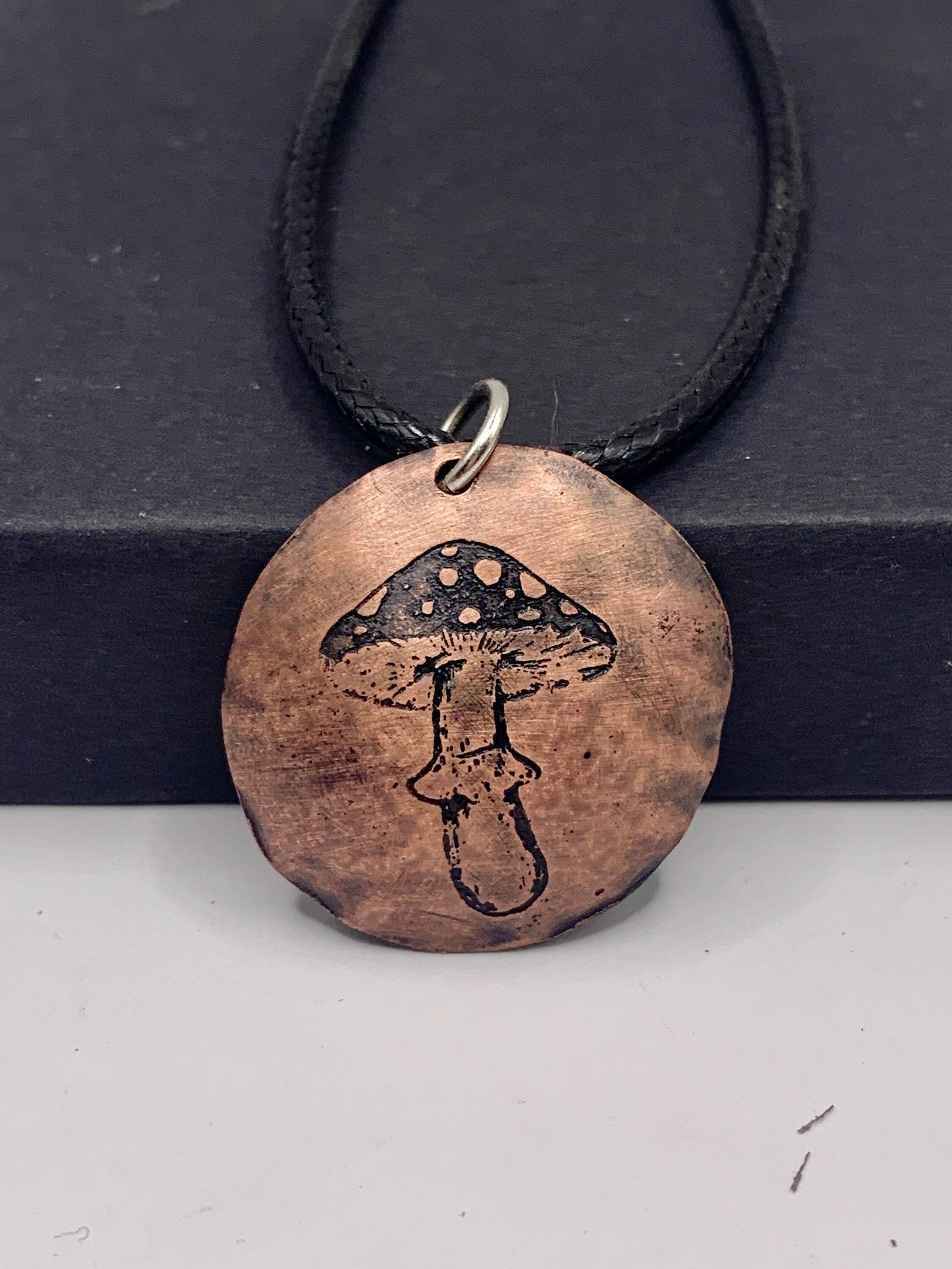https://i.etsystatic.com/15864318/r/il/472b04/4588498338/il_fullxfull.4588498338_qv4z.jpg