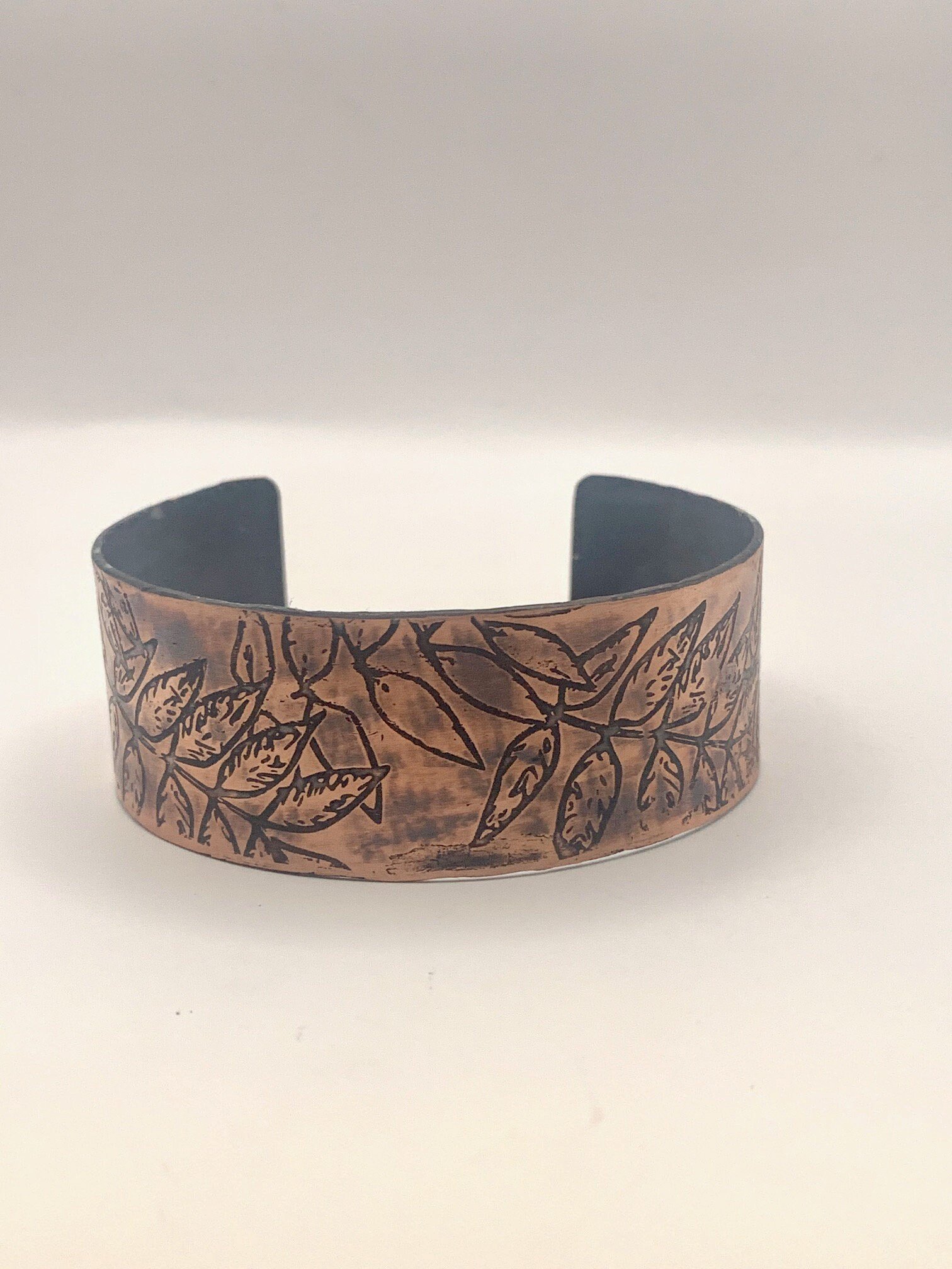 https://i.etsystatic.com/15864318/r/il/90c6e8/4354170178/il_fullxfull.4354170178_tr97.jpg