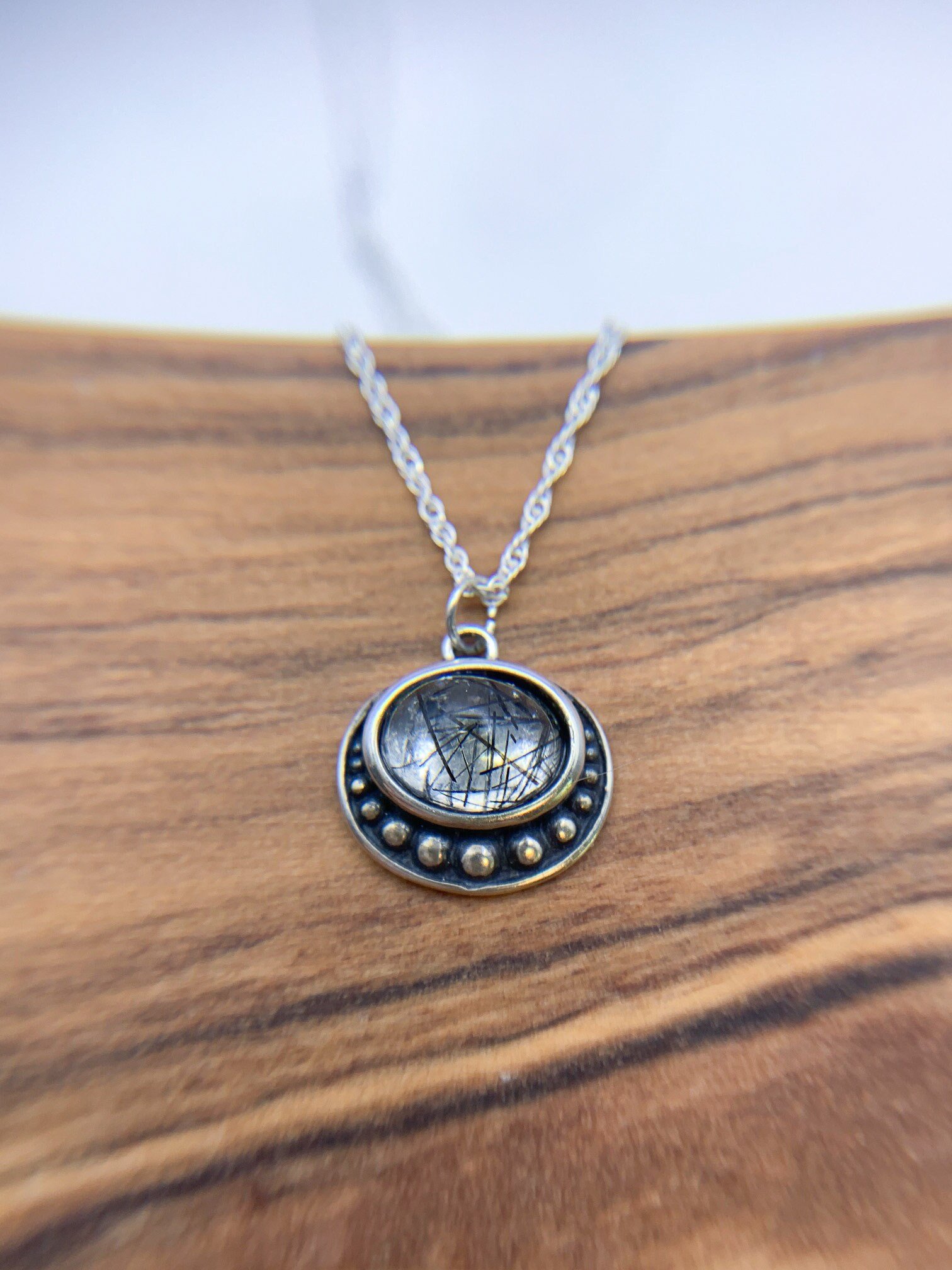 https://i.etsystatic.com/15864318/r/il/07f8c0/5551843739/il_fullxfull.5551843739_hvzy.jpg