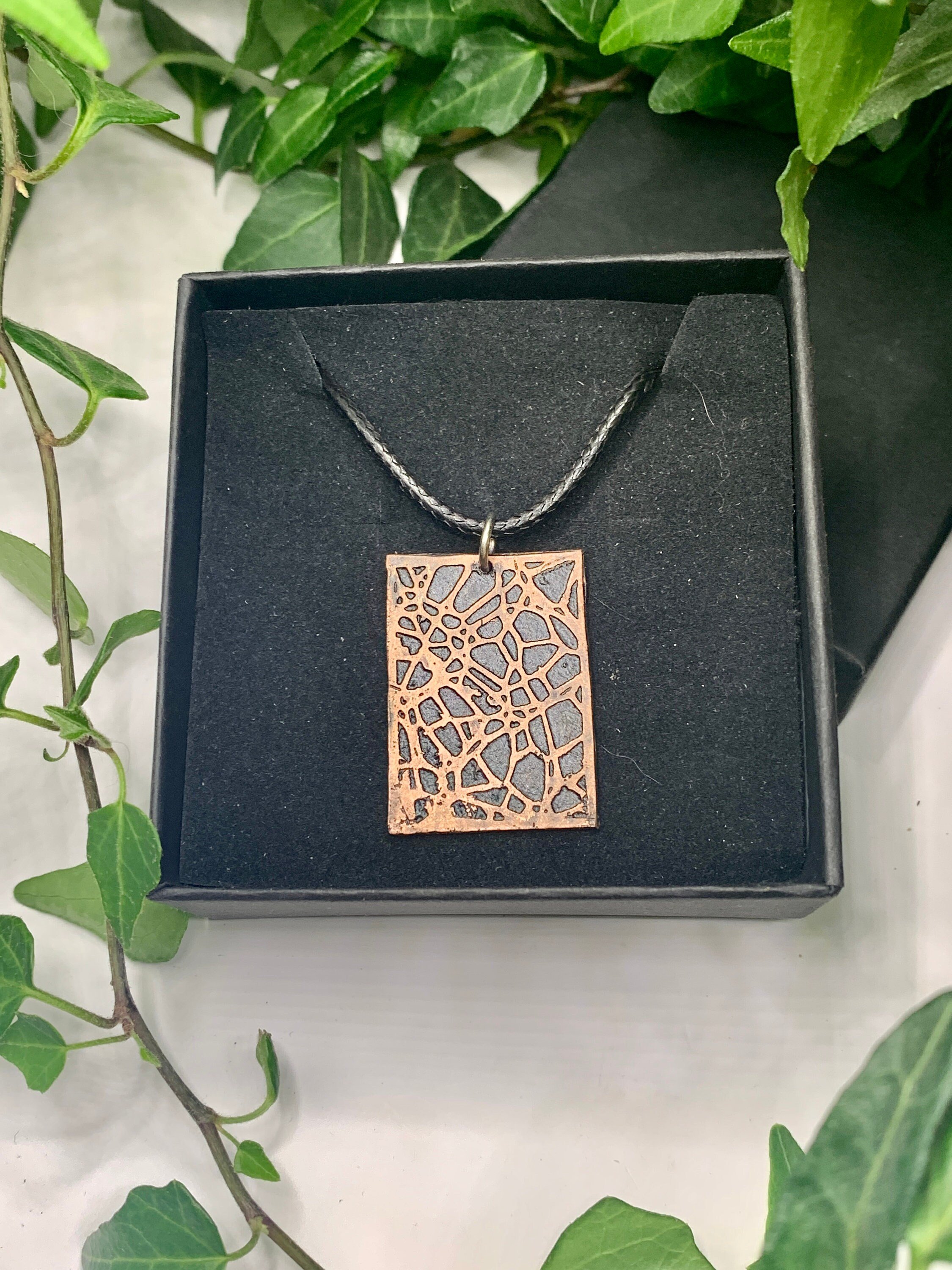 https://i.etsystatic.com/15864318/r/il/67d536/4636725687/il_fullxfull.4636725687_oii0.jpg