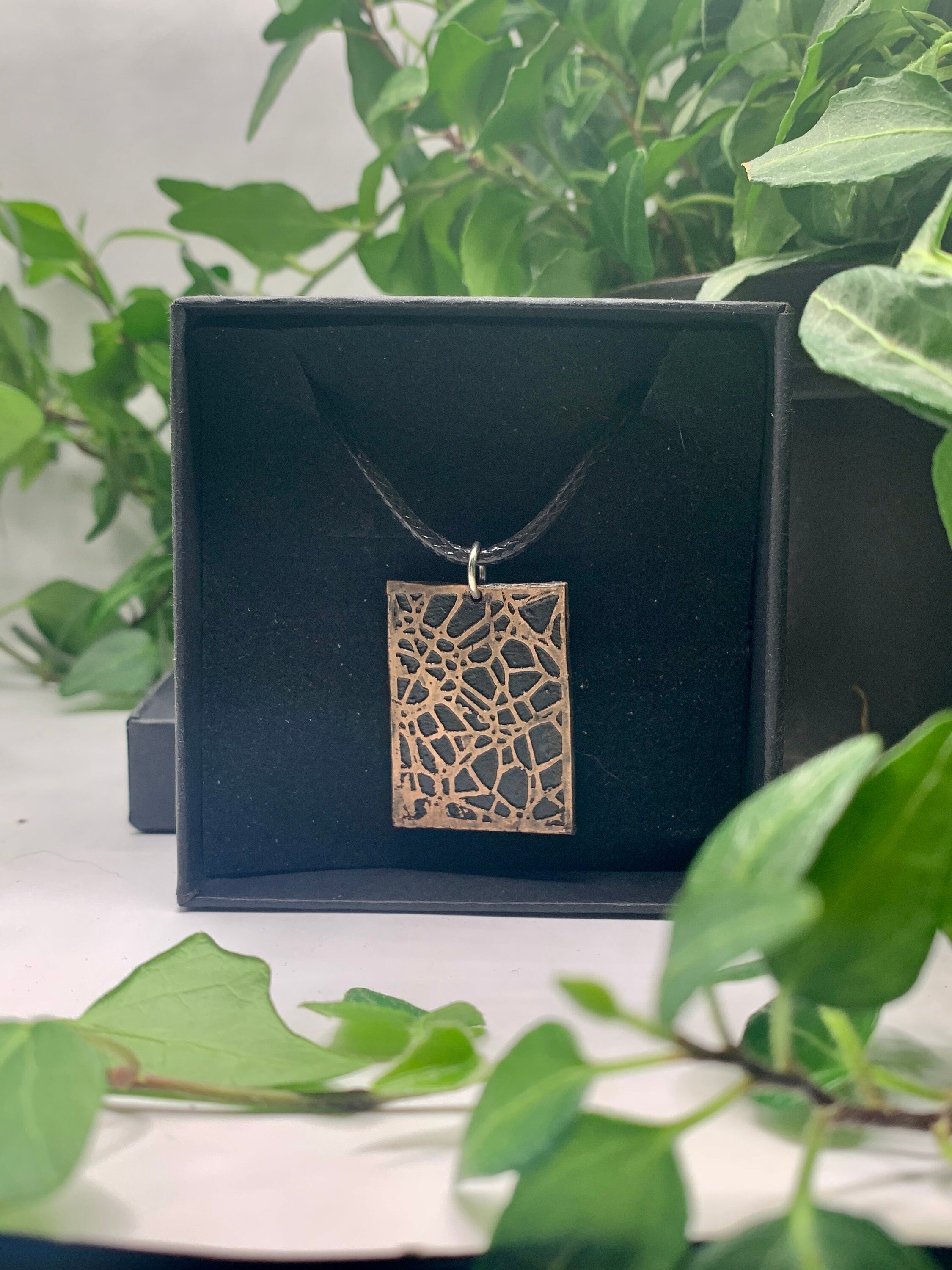 https://i.etsystatic.com/15864318/r/il/55265a/4636725841/il_fullxfull.4636725841_o0i8.jpg