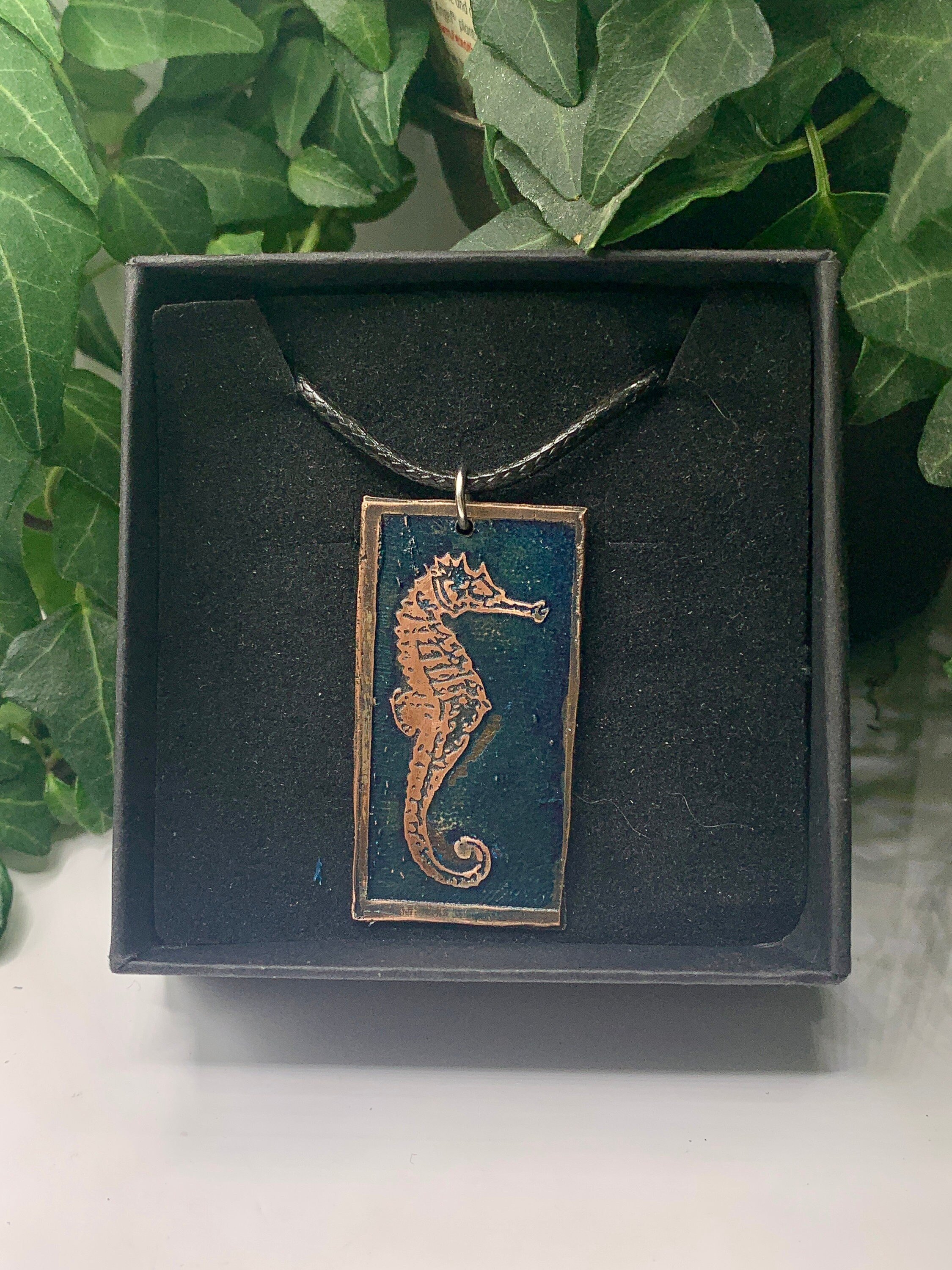 https://i.etsystatic.com/15864318/r/il/7c44e8/4588459174/il_fullxfull.4588459174_liza.jpg