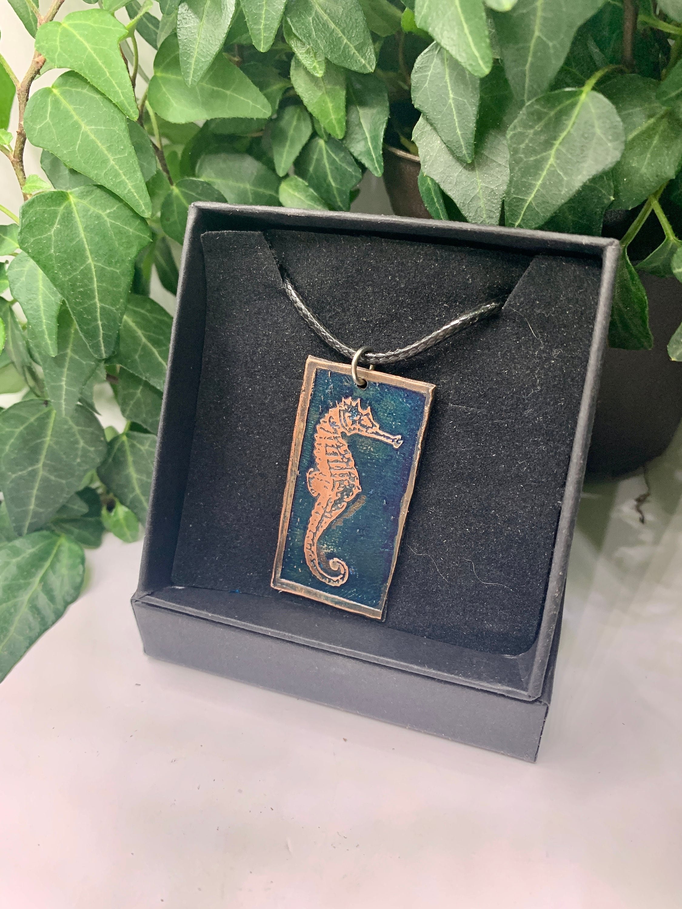https://i.etsystatic.com/15864318/r/il/3762fc/4588459194/il_fullxfull.4588459194_pqz9.jpg