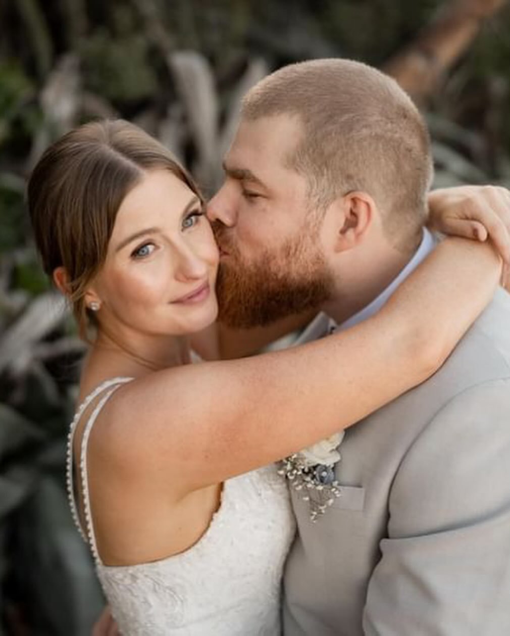 Beautiful bride Isabella 🤍
Pictures by my favourite wedding photographer @michaelboylephotography 
.
.
.
#wollongongmakeupartist #wollongongmakeup #wollongongwedding #wollongongweddingmakeupartist #austinmermakeupartist #surherlandshiremakeupartist