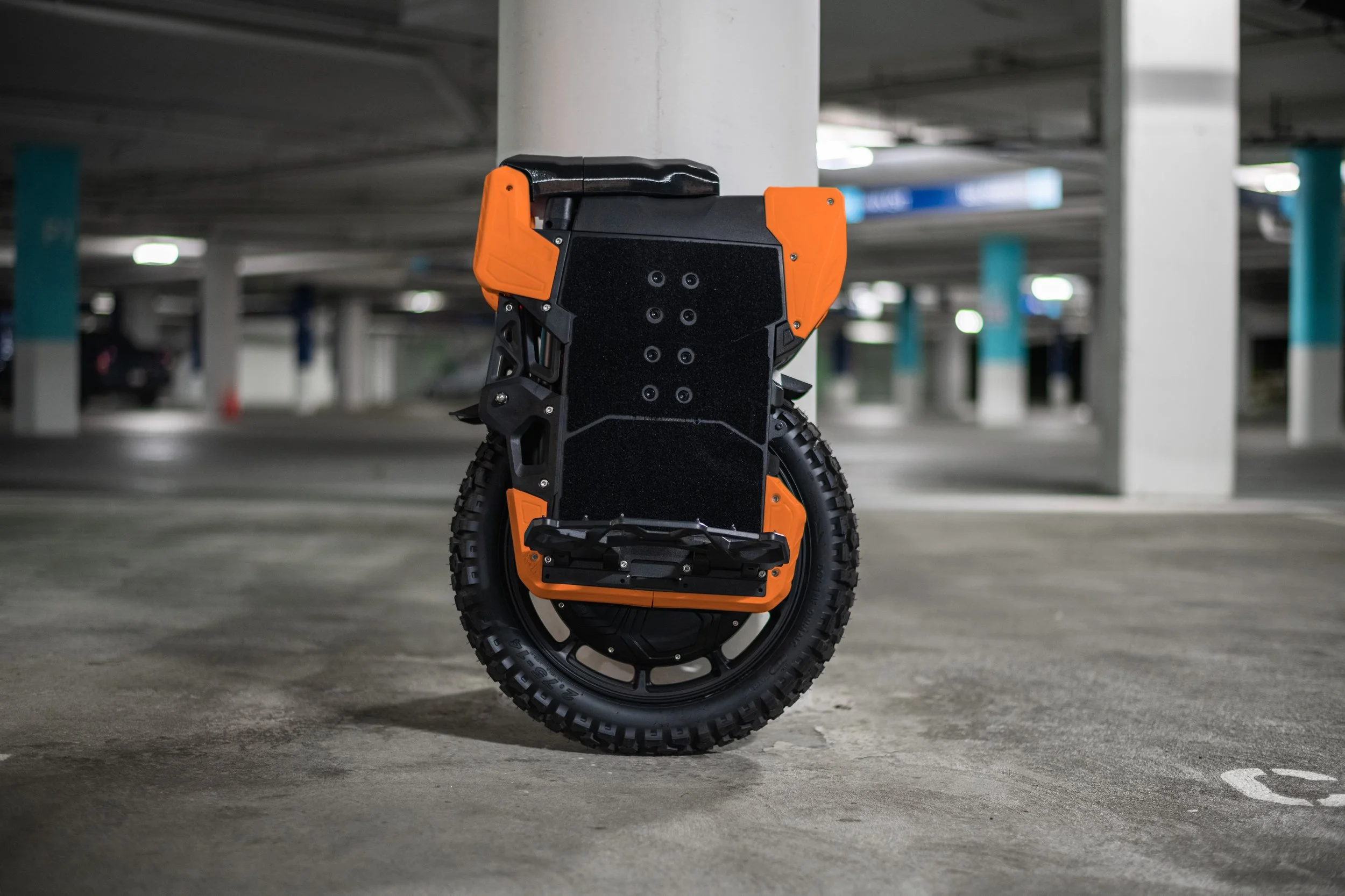 lynx_s_vertex_kit_streamlined_config_orange.jpg
