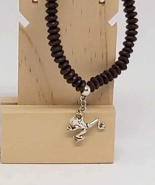 Picture Jasper & Wood & silver frog charm on elastic