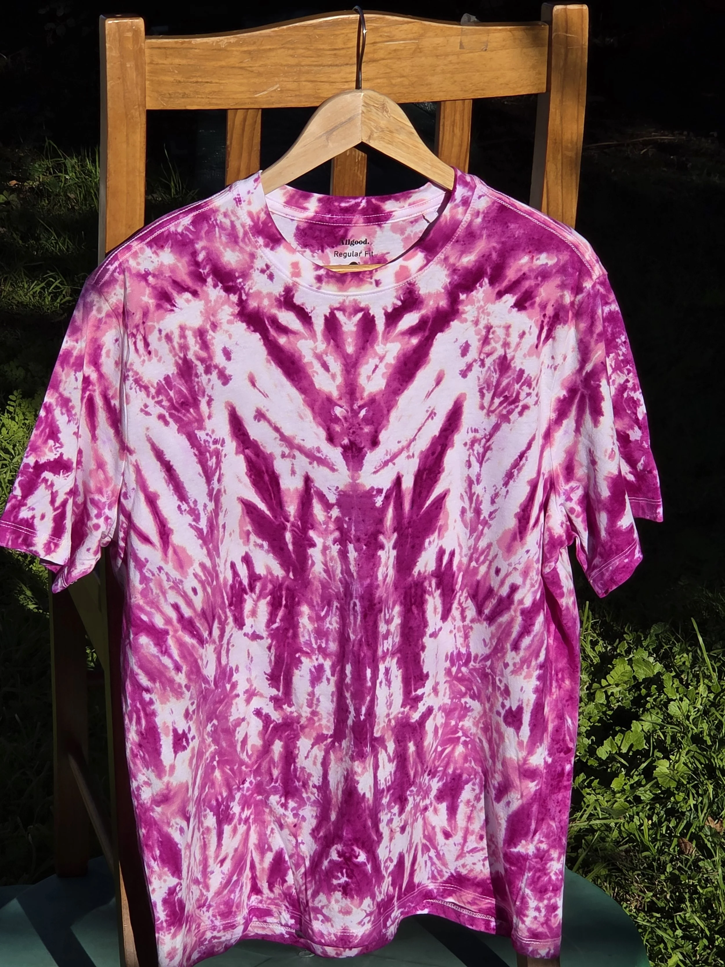 "Wine Plume" Livity Wearable Art (OOAK Adult T-shirt Size L)