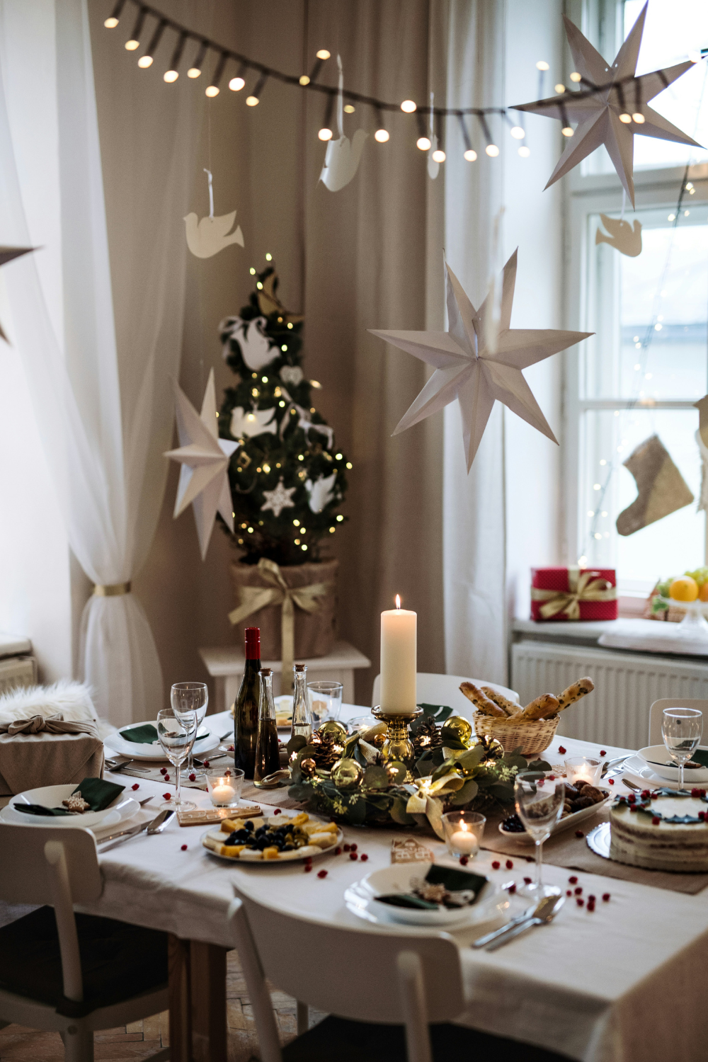 Hosting Christmas party