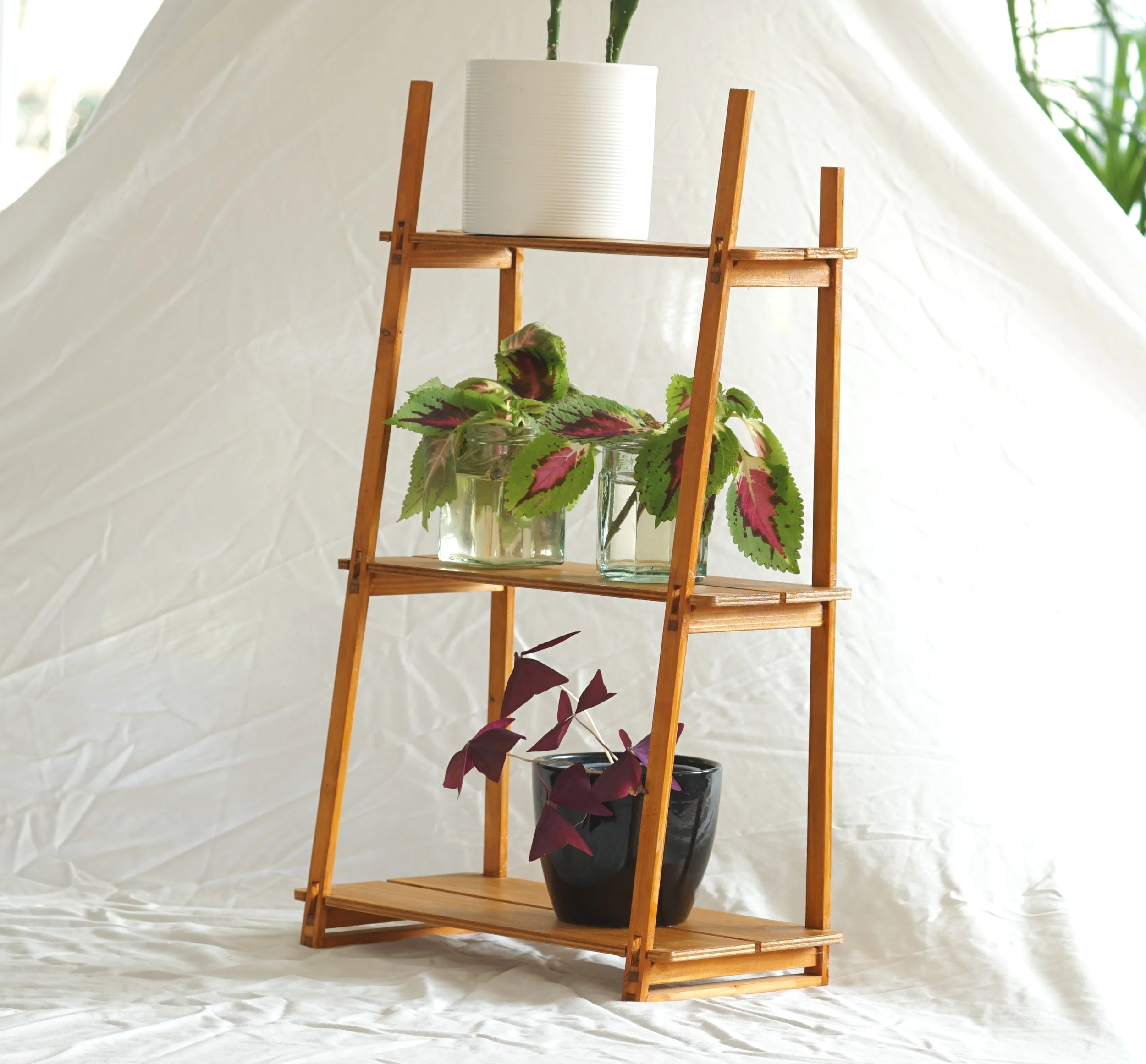 Window sill plant shelf