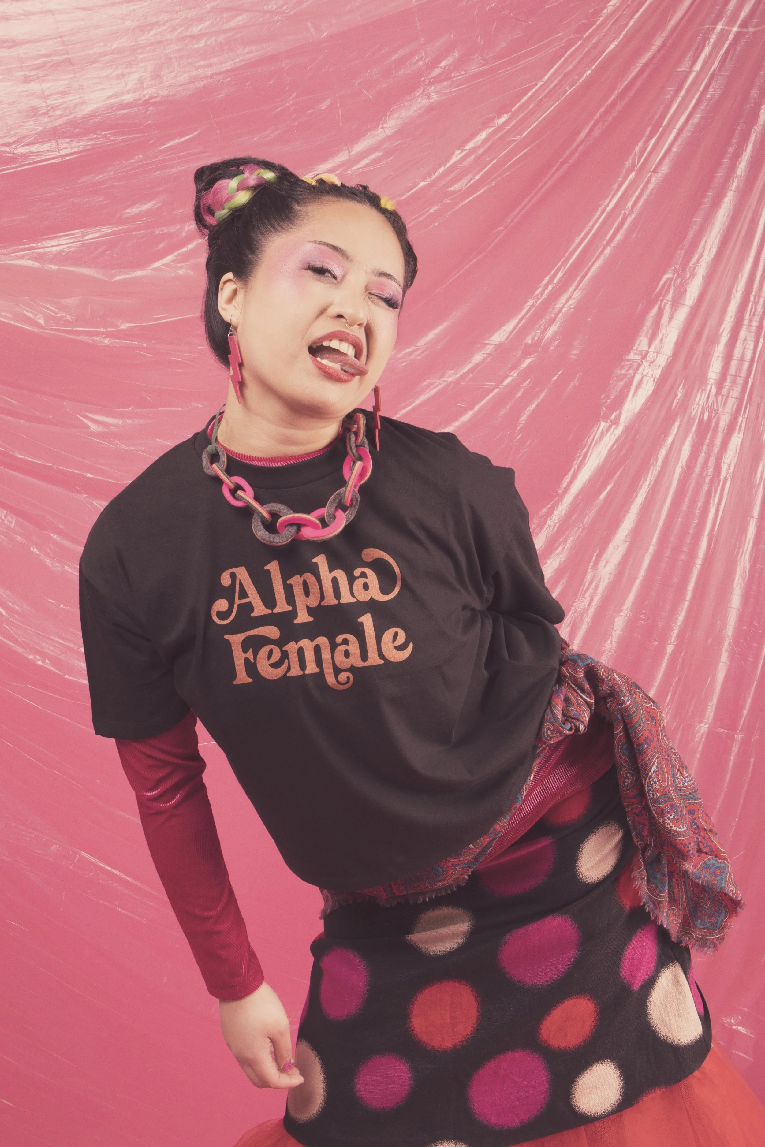 Alpha Female T-shirt - Black & Copper