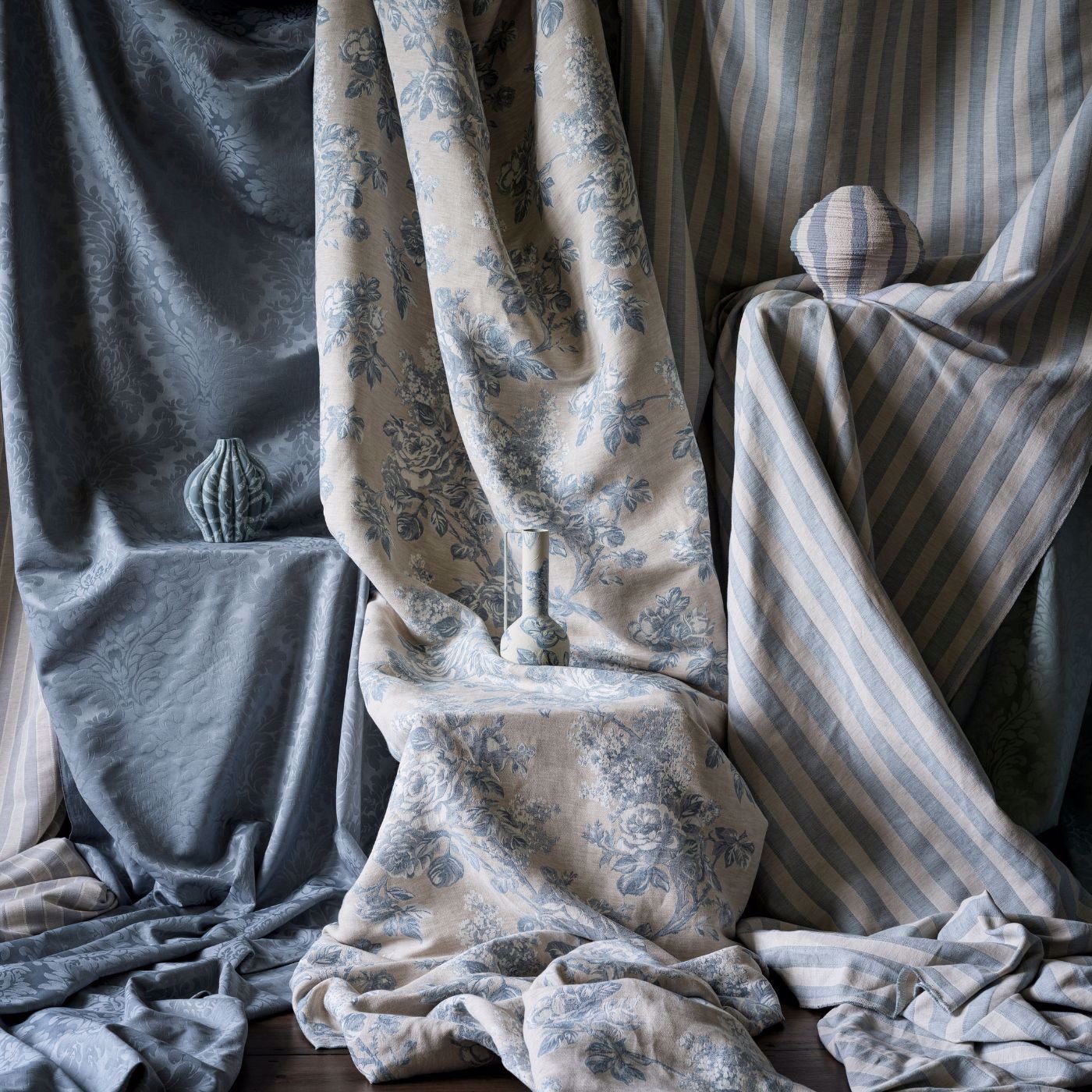 Sanderson_Lymington_Damasks_Stripes_DSOR234348.jpg