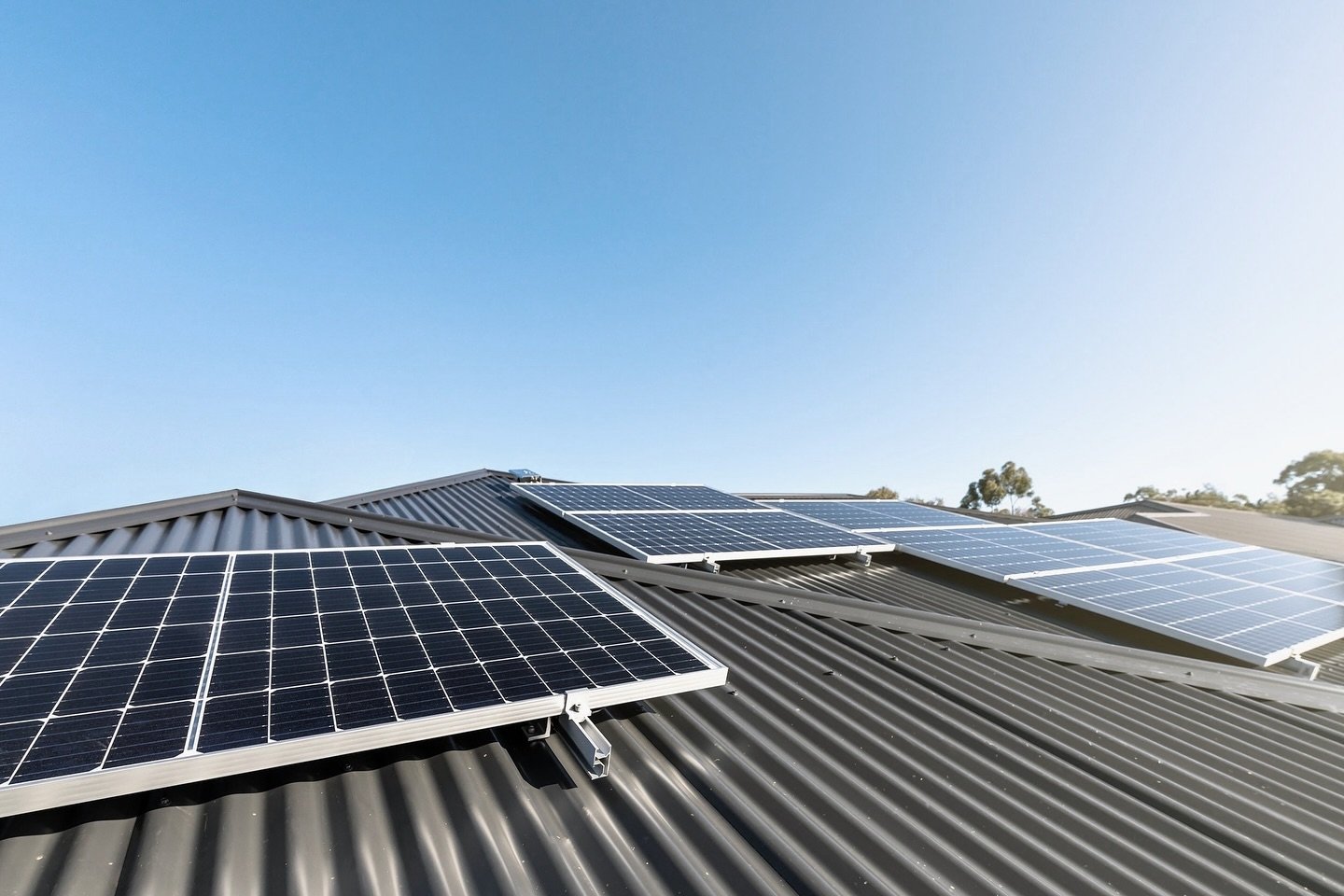 Who are we? 

The best in the game! We deliver next-level solar, battery storage, and electrical solutions that set us apart from the rest. We are leaders in innovation and our work speaks for itself. Delivering qaulity always.

Whether it&rsquo;s po