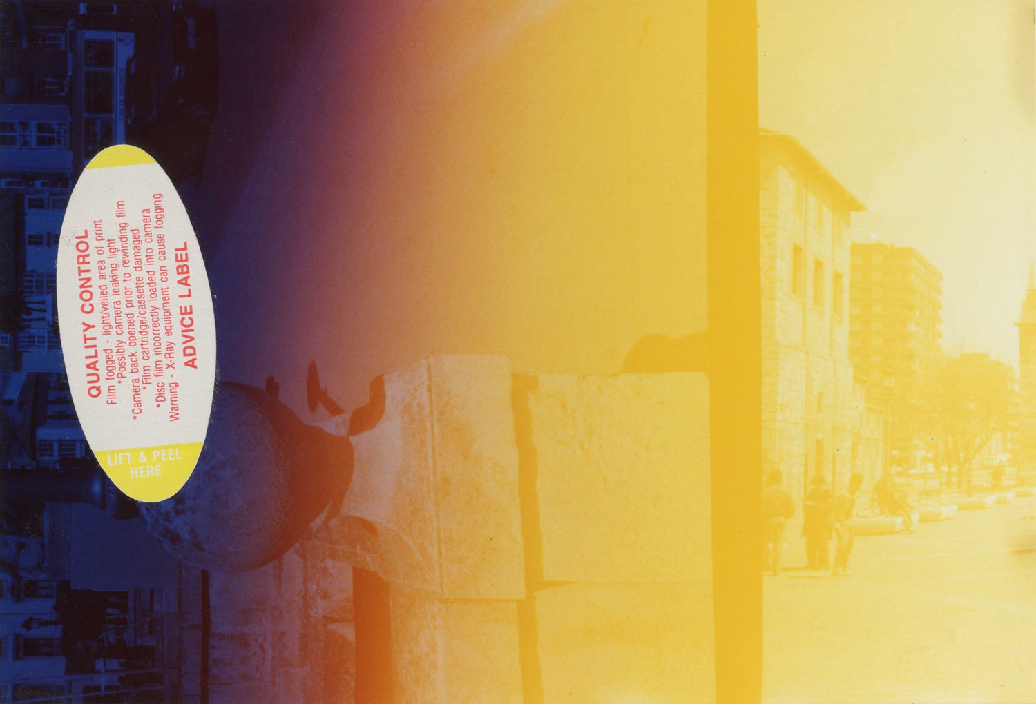 Film fogged/leaking light
France 1994