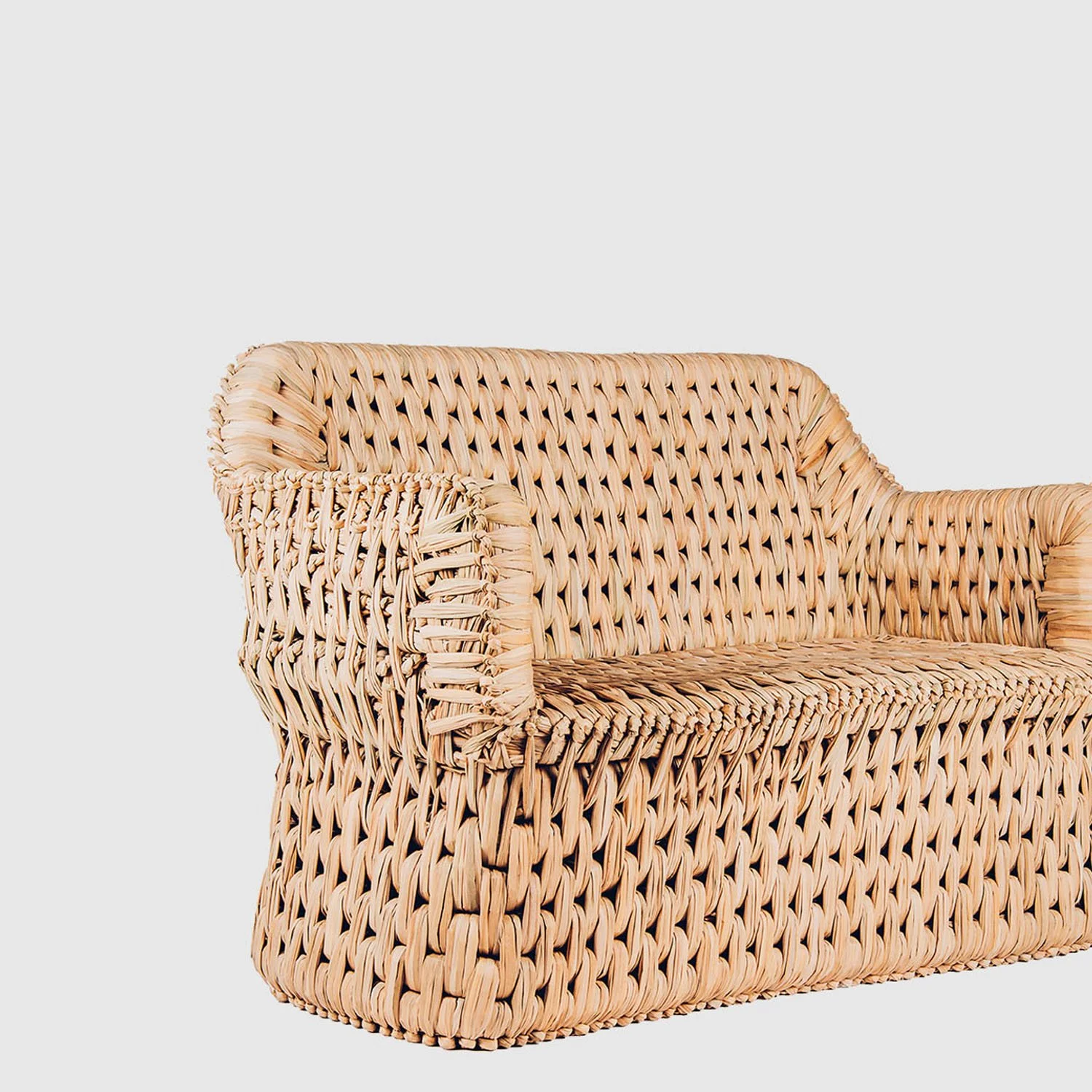 Luteca_Woven Tule Loveseat_detail.jpg