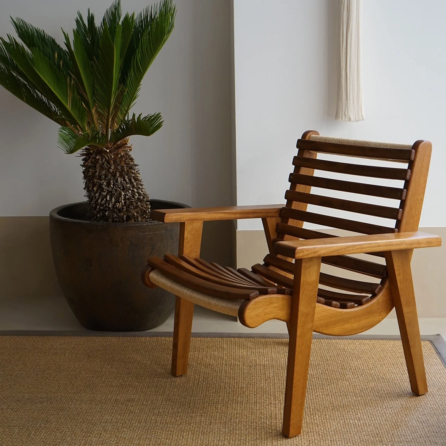 Luteca_Miguelito Armchair_W3.jpg