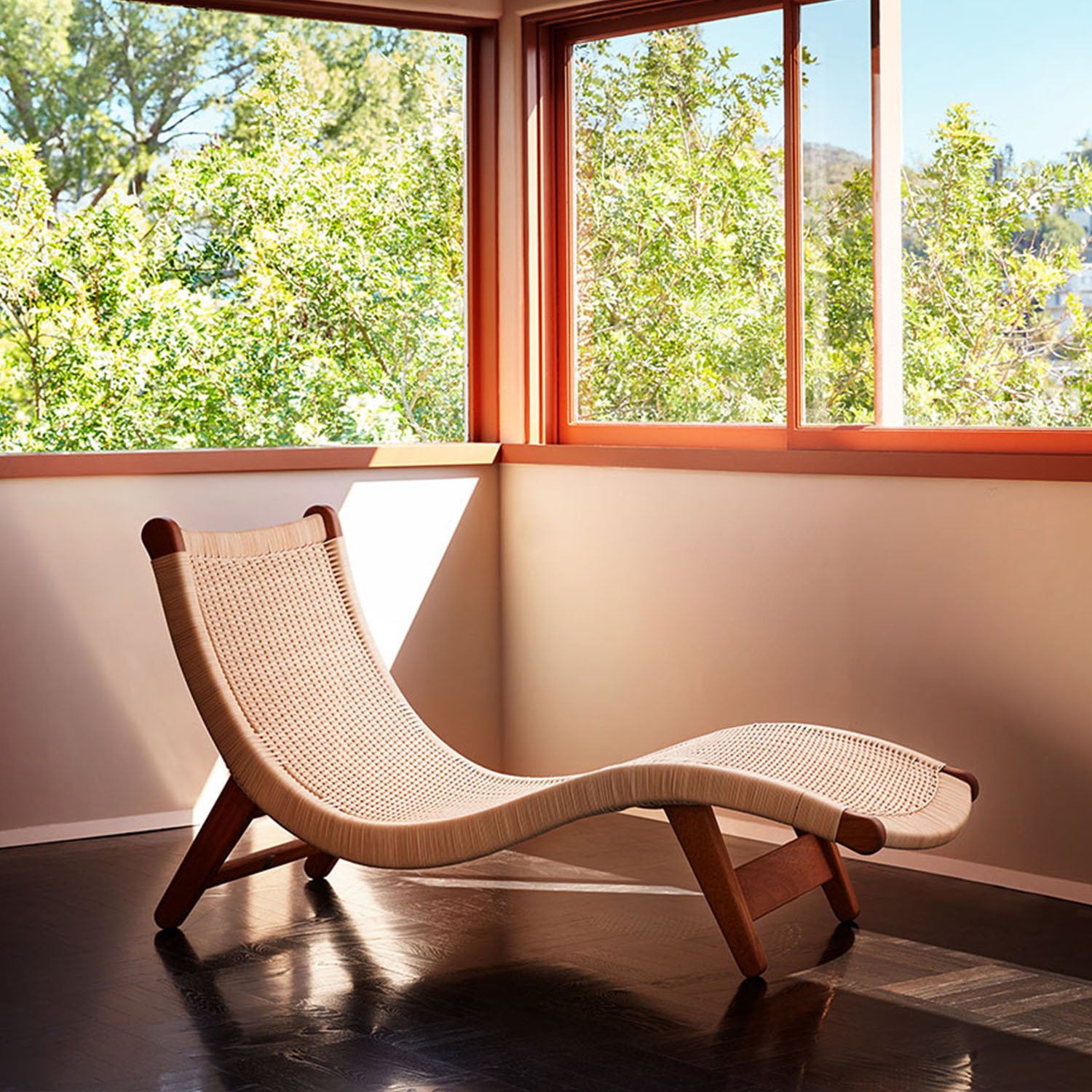 Luteca_Alacran Chaise_Woven_Natural Rattan_W3.jpg