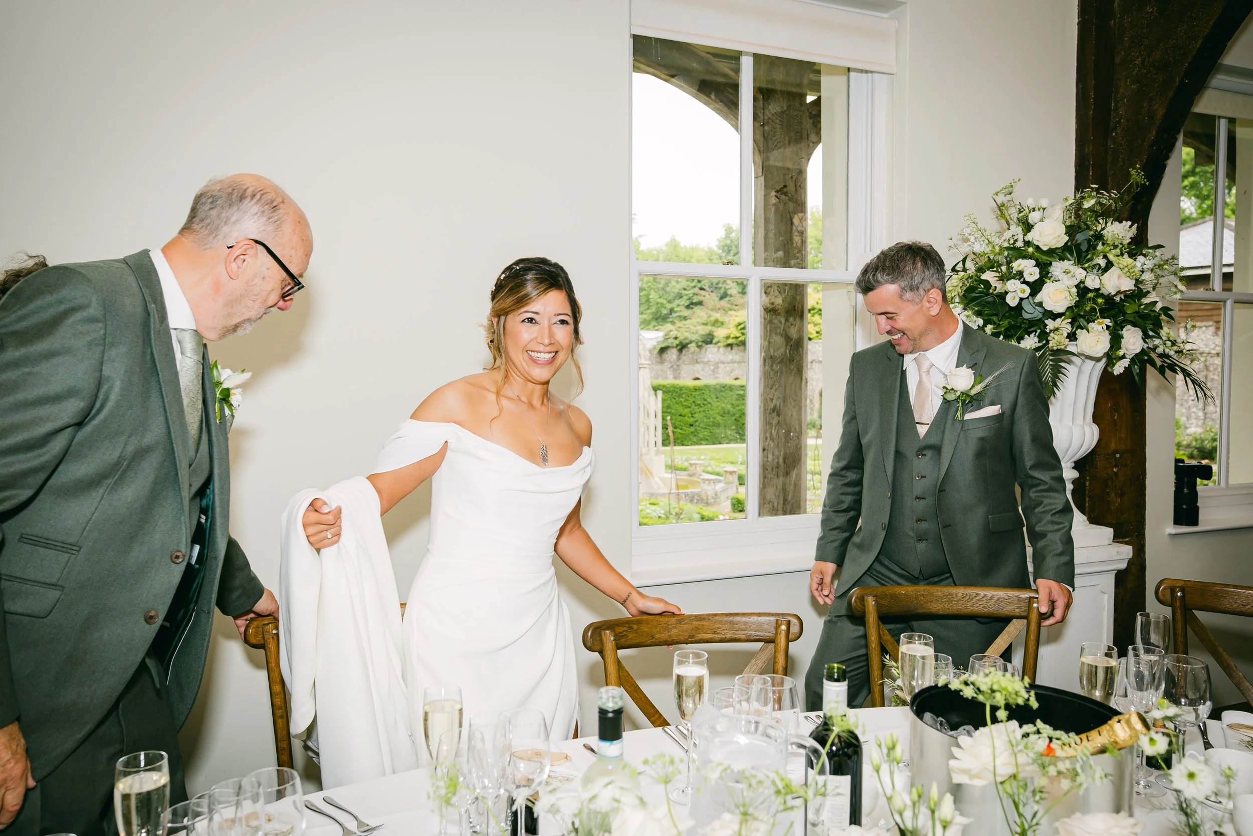 Beautiful natural makeup at Ashridge House