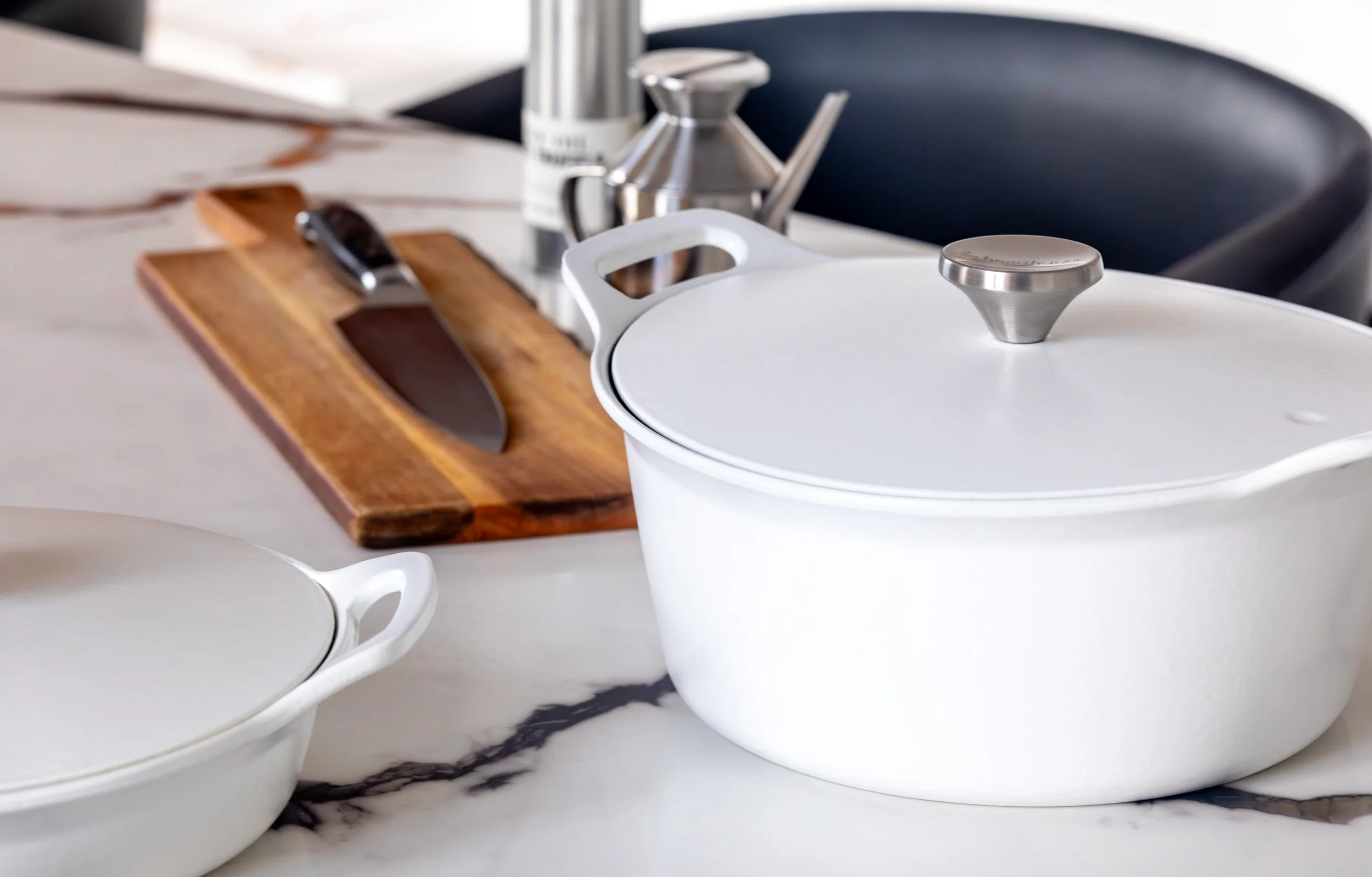 How to Host a Summer Dinner at Home Without Spending the Whole Afternoon Cooking