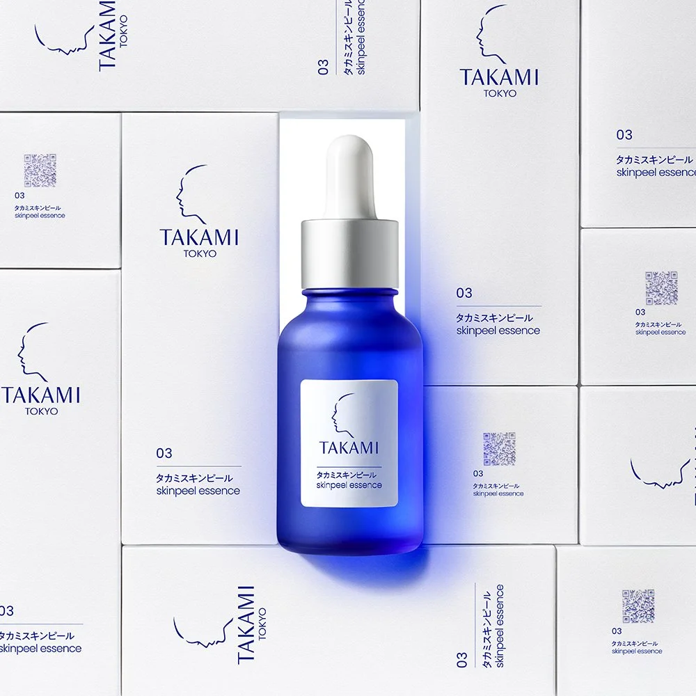 Retouche photo précise, amélioration de l'image, suppression des défauts, création du fond et des ombres, photomontage, chromie. 