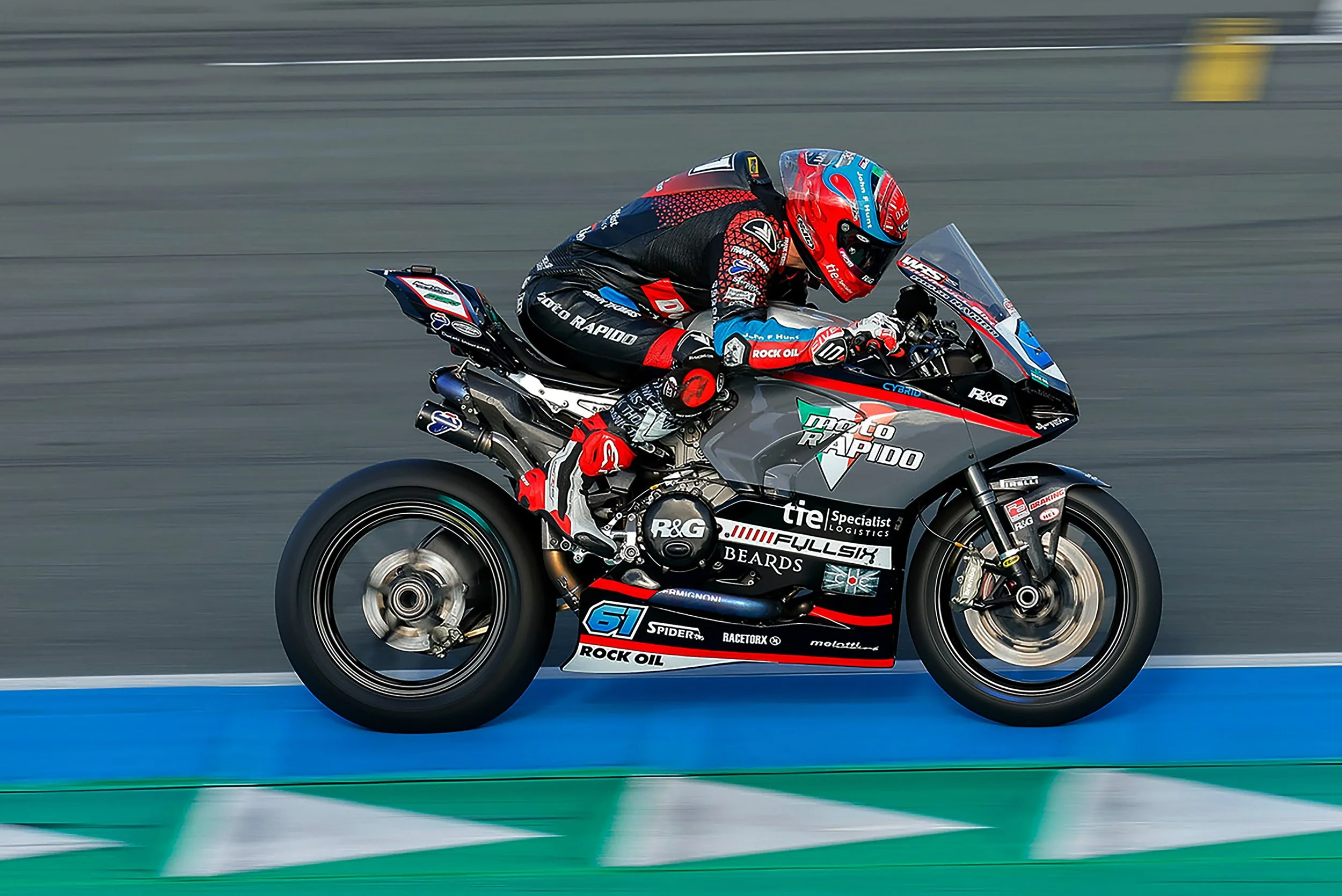 Ready to roll at Oulton Park