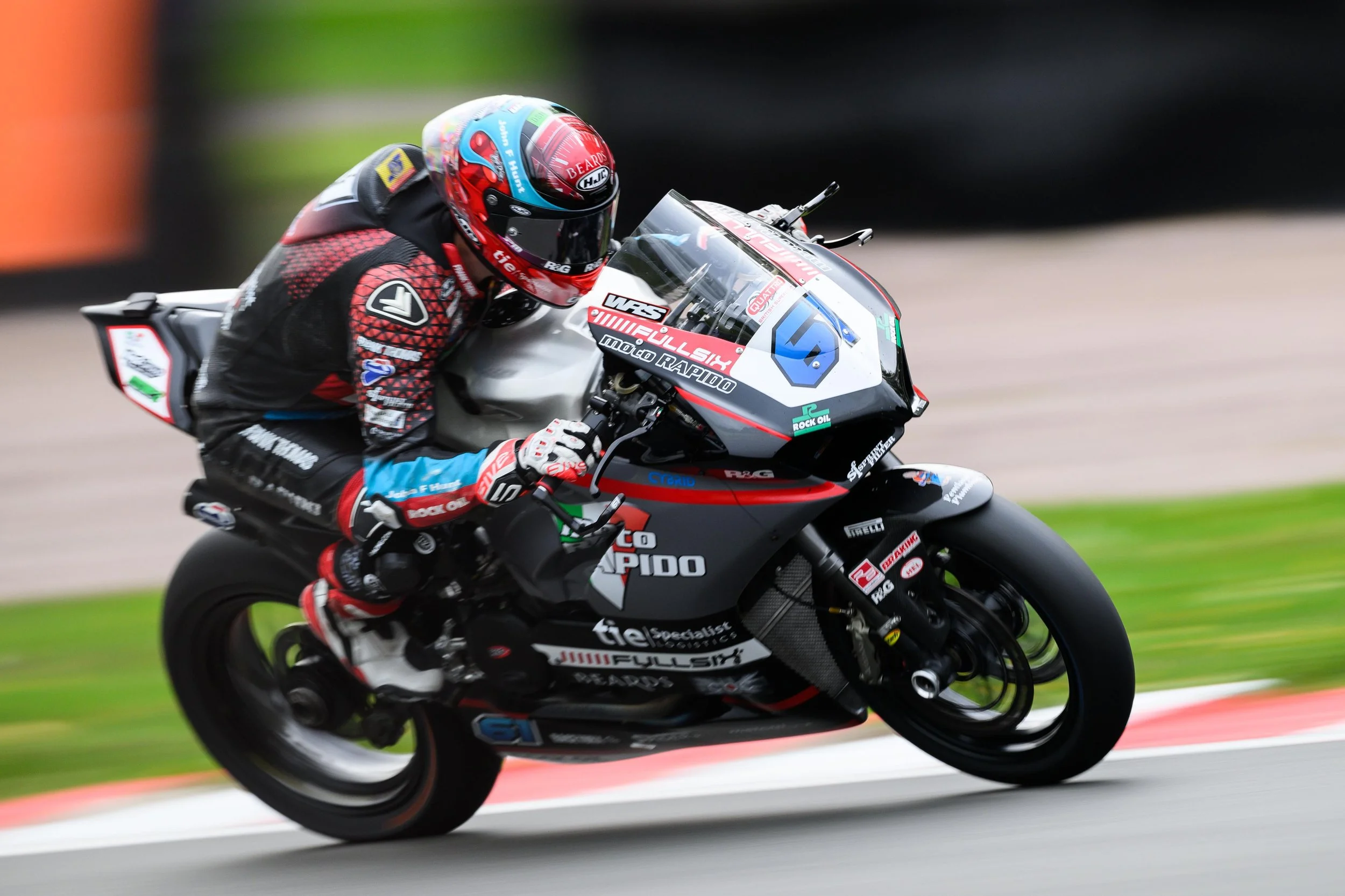 All to play for at Brands Hatch