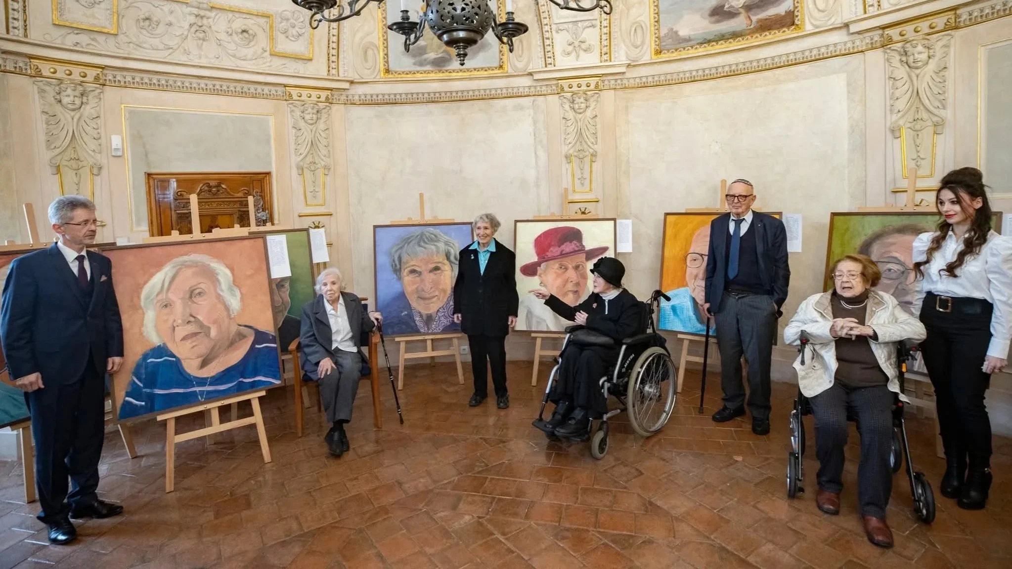 12 svědků holokaustu