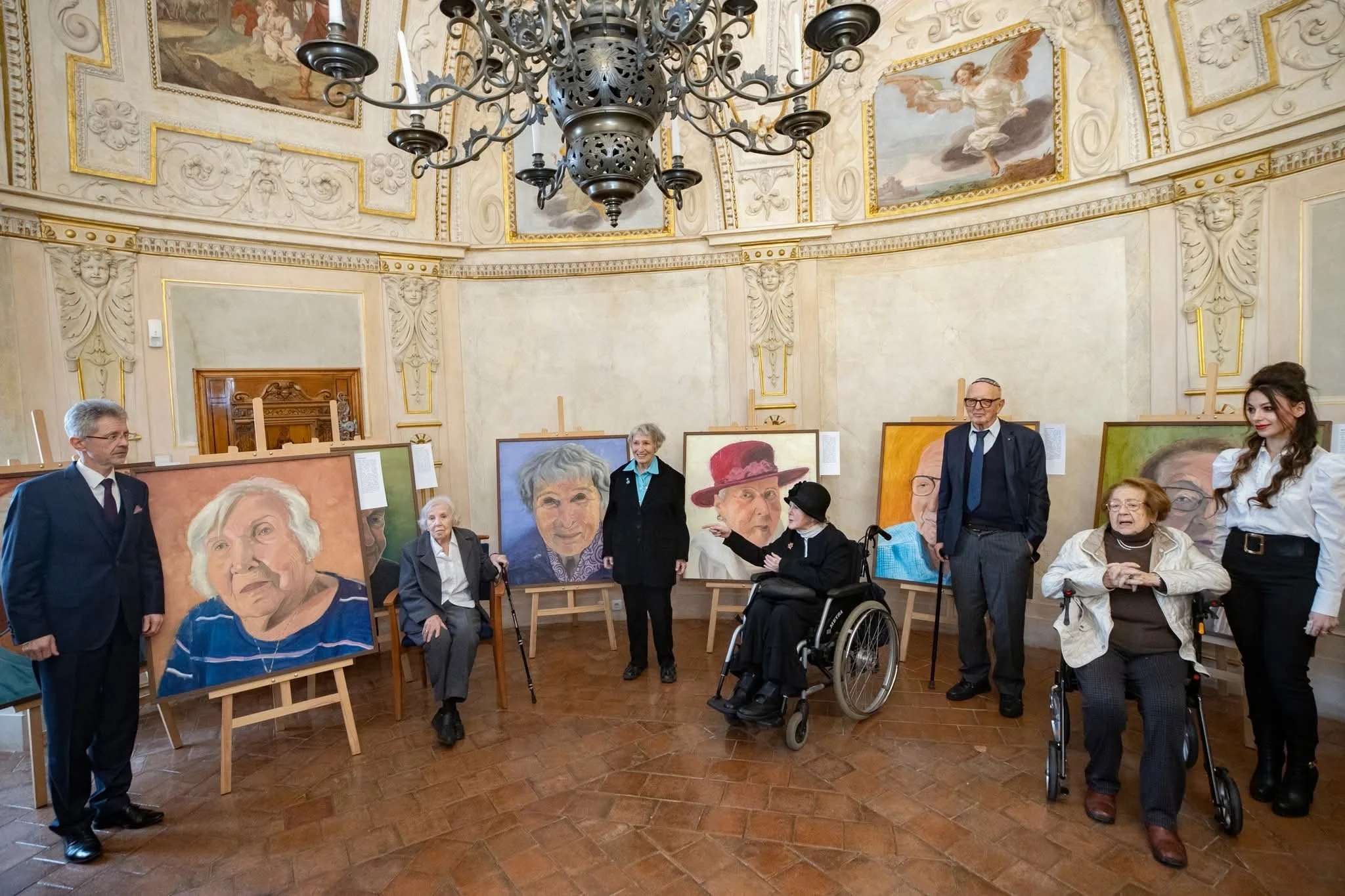 12 svědků holokaustu