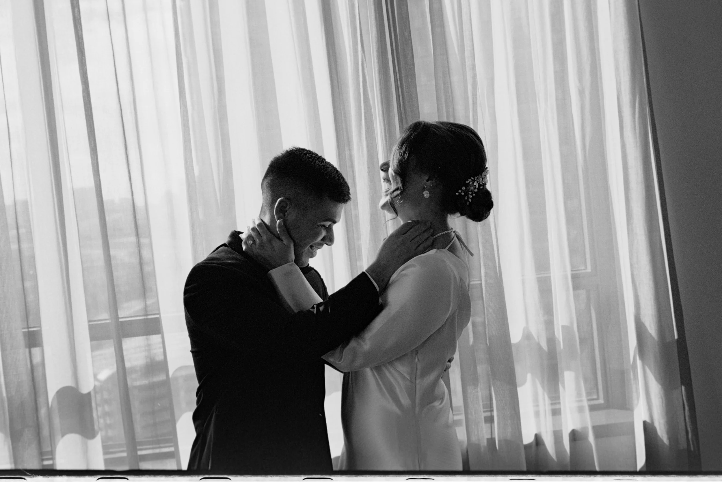A timeless black and white photo of Puerto Rican couple after their first look in the wedding. 