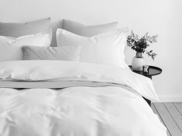 Professional bedding cleaning services including comforters, duvets, and blankets