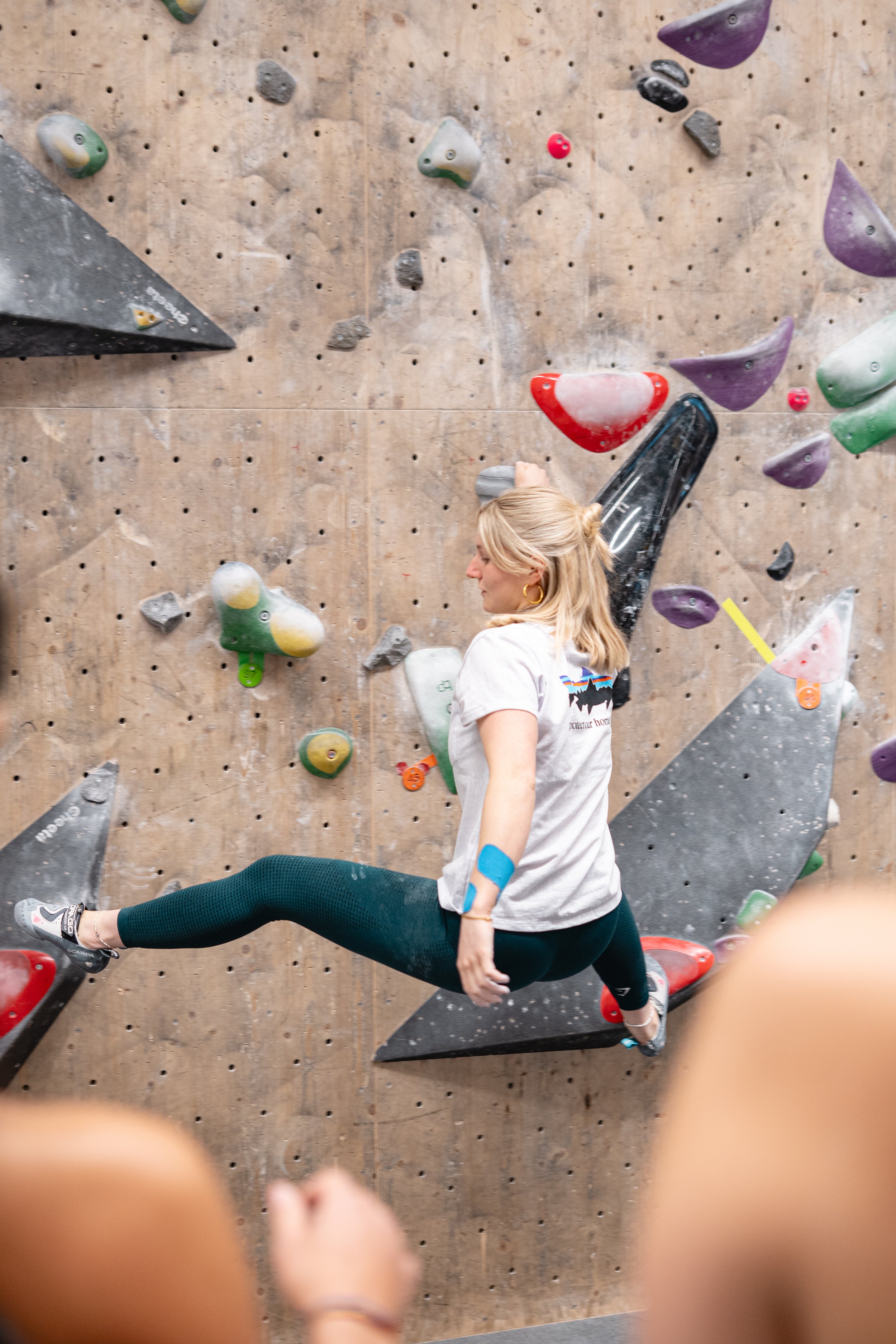251122_Flinta_BoulderinnenFestival_020.jpg