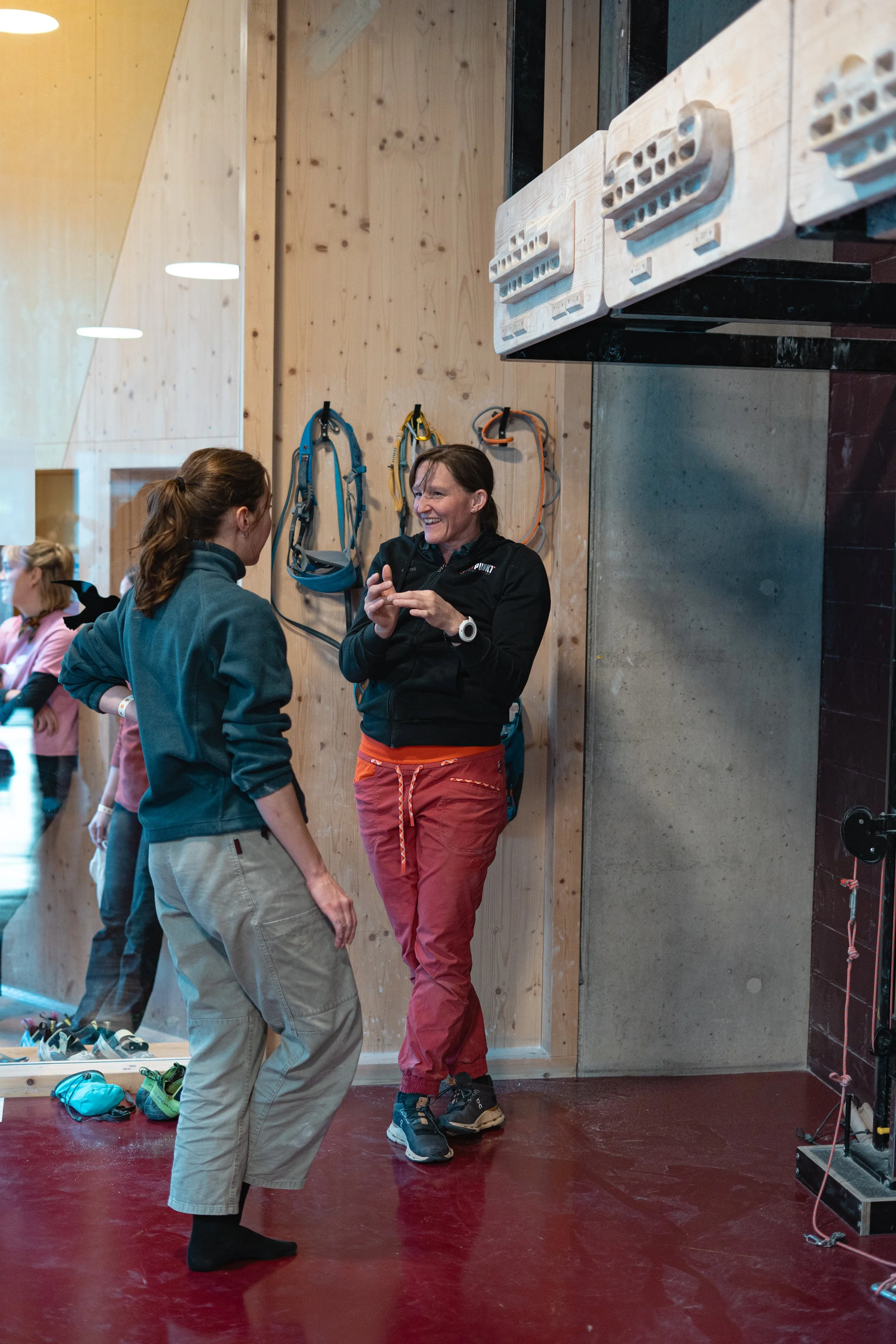 251122_Flinta_BoulderinnenFestival_041.jpg