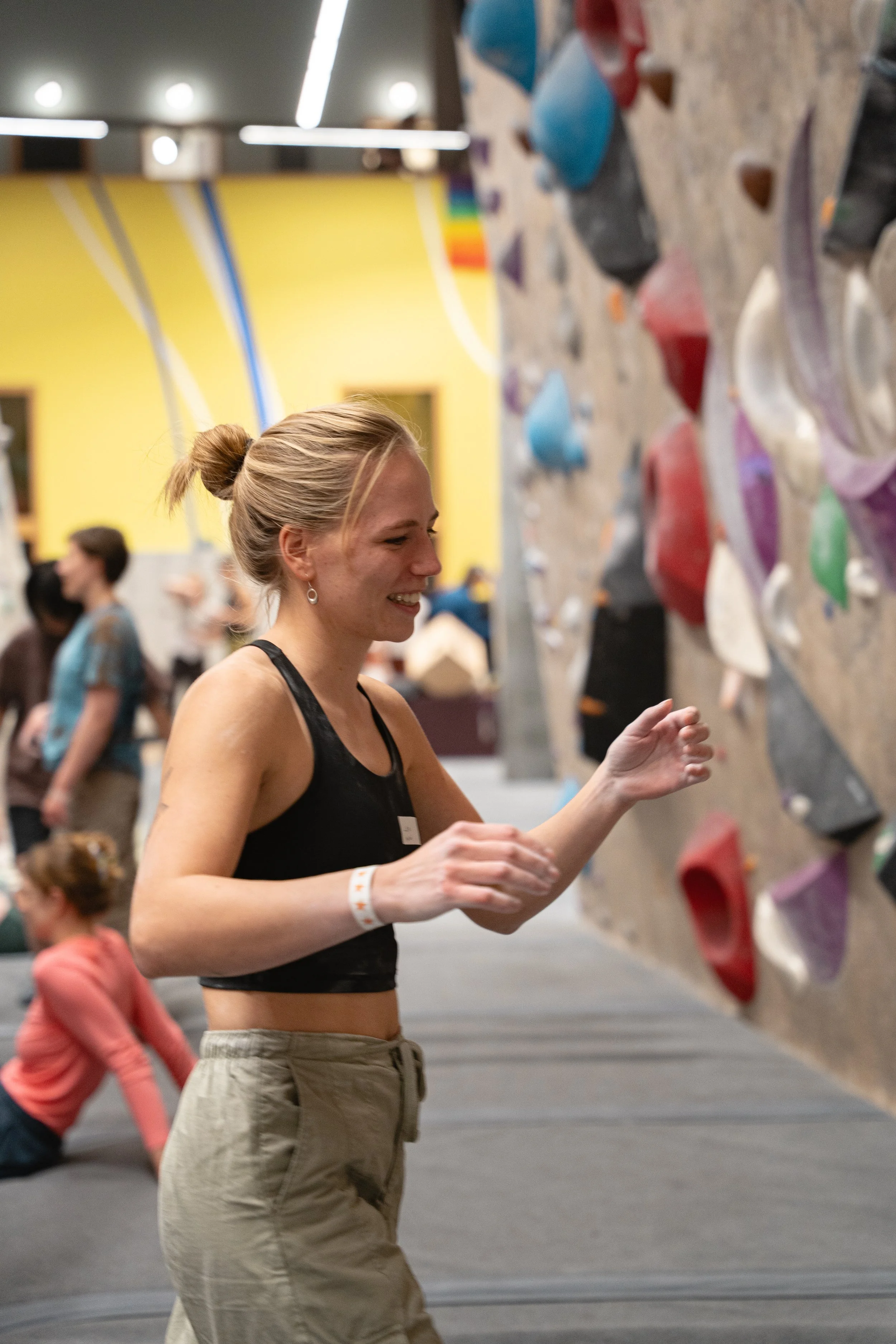 251122_Flinta_BoulderinnenFestival_053.jpg