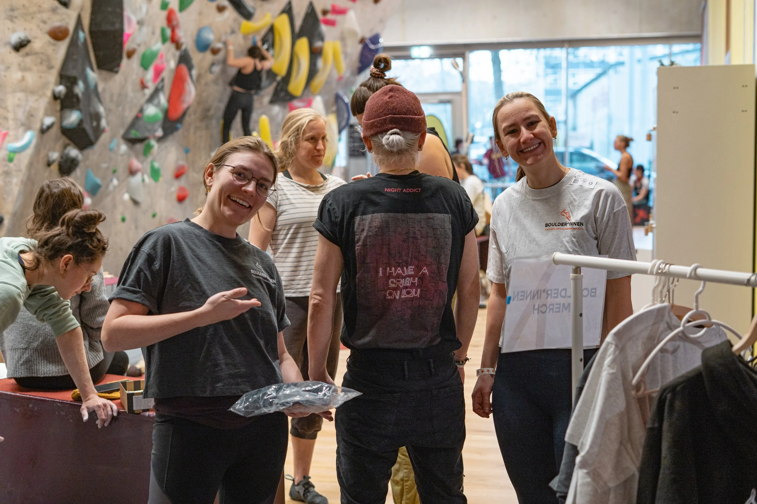 251122_Flinta_BoulderinnenFestival_040.jpg