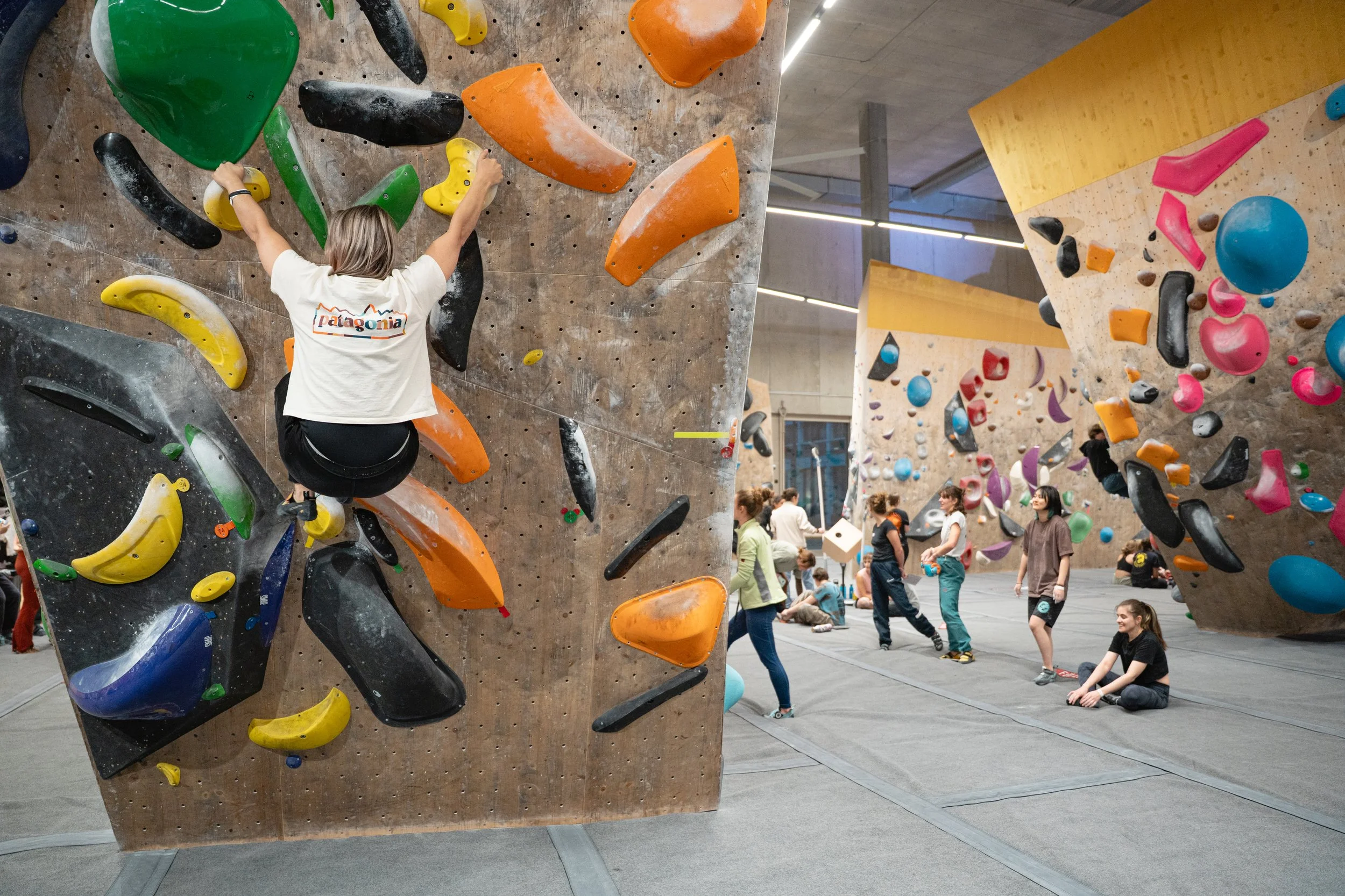 251122_Flinta_BoulderinnenFestival_080.jpg