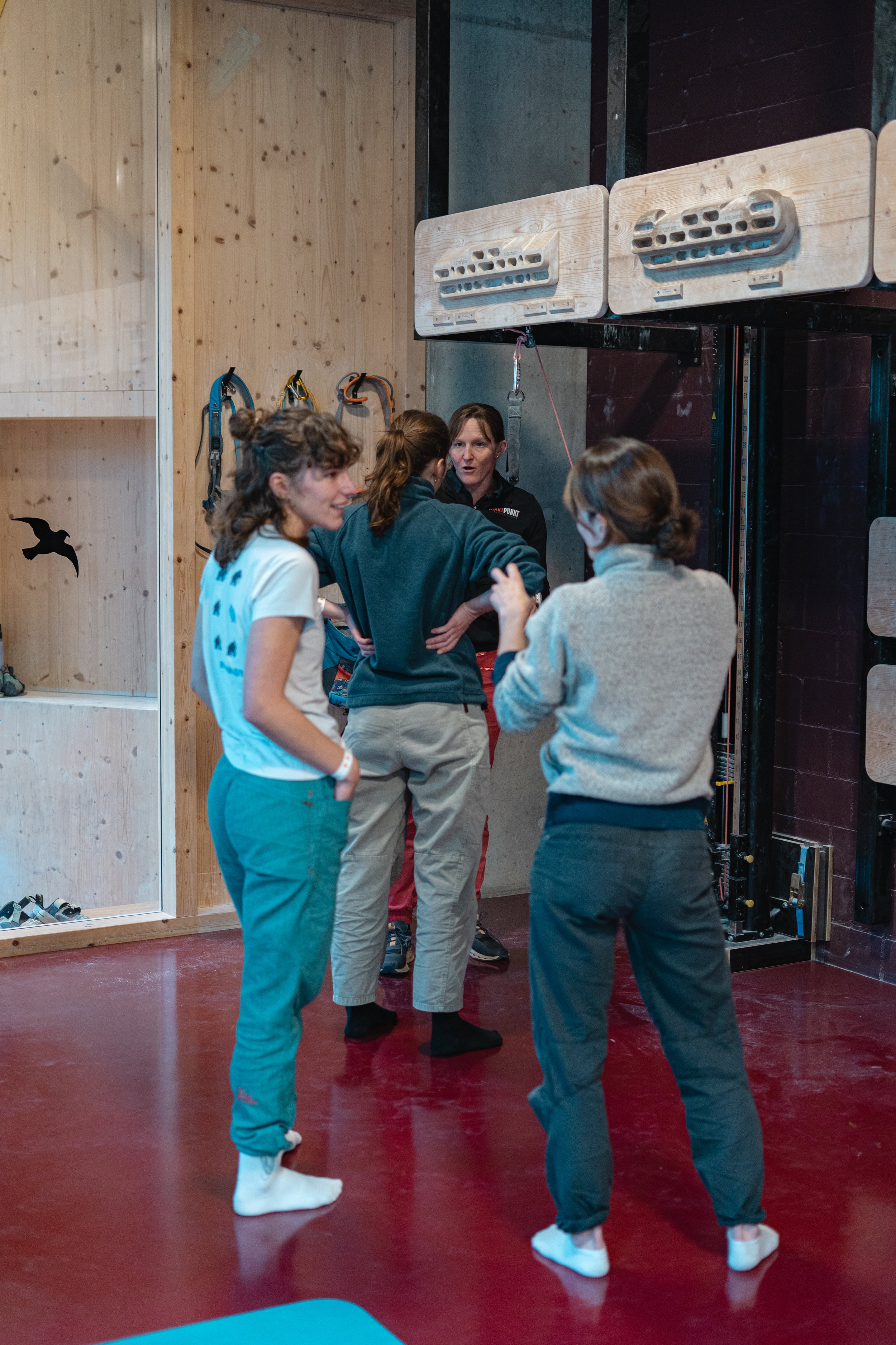 251122_Flinta_BoulderinnenFestival_045.jpg