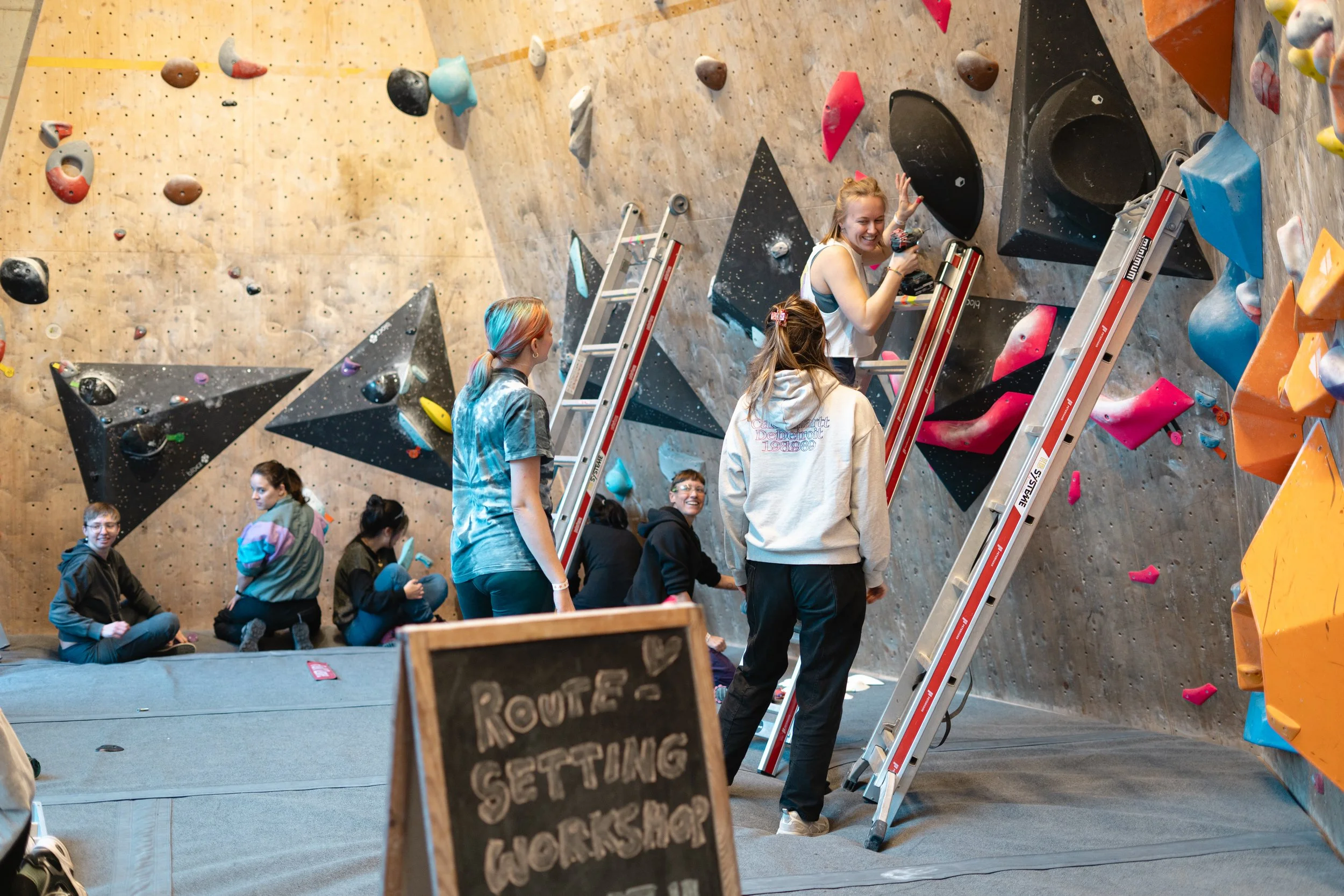 251122_Flinta_BoulderinnenFestival_035.jpg