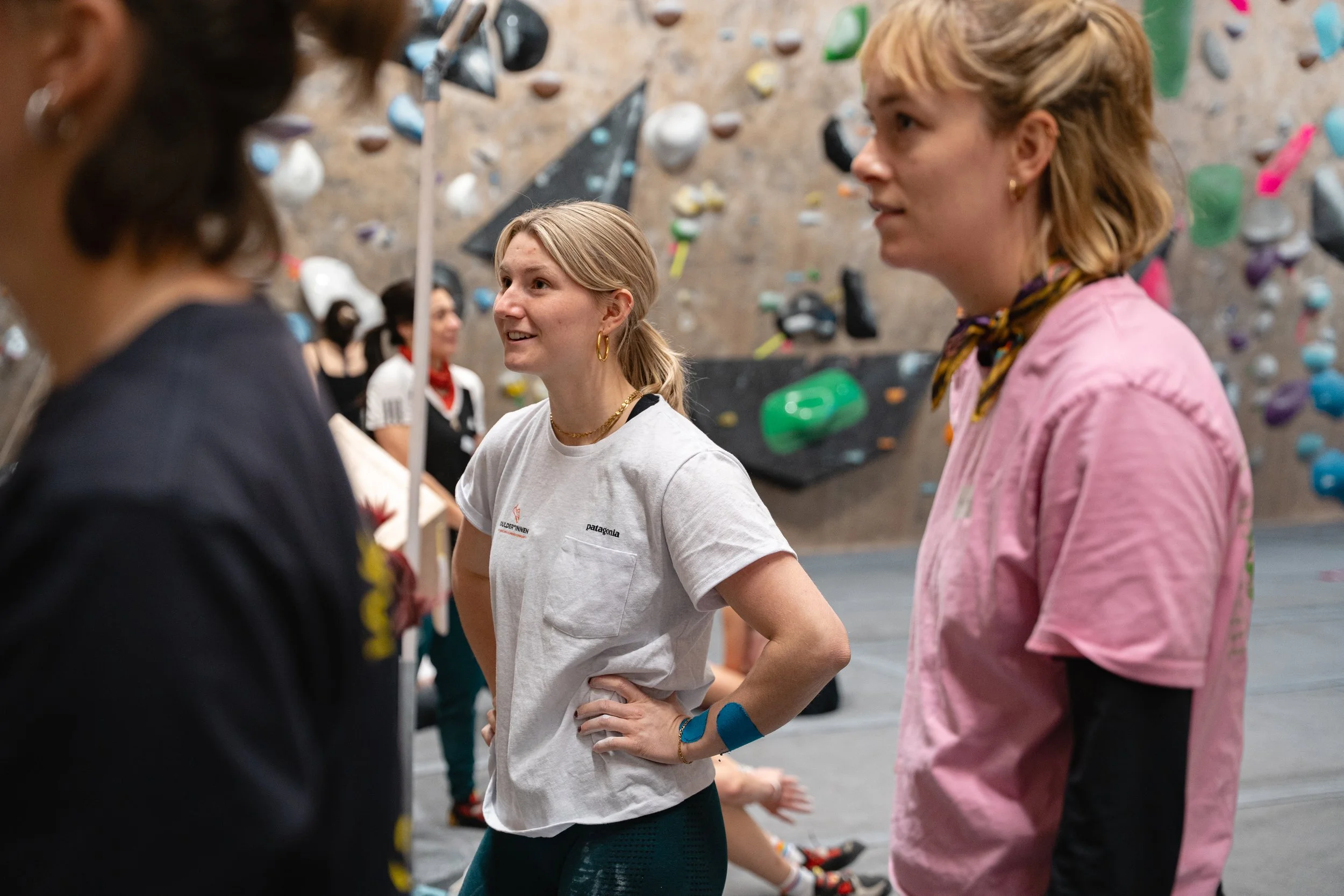 251122_Flinta_BoulderinnenFestival_055.jpg
