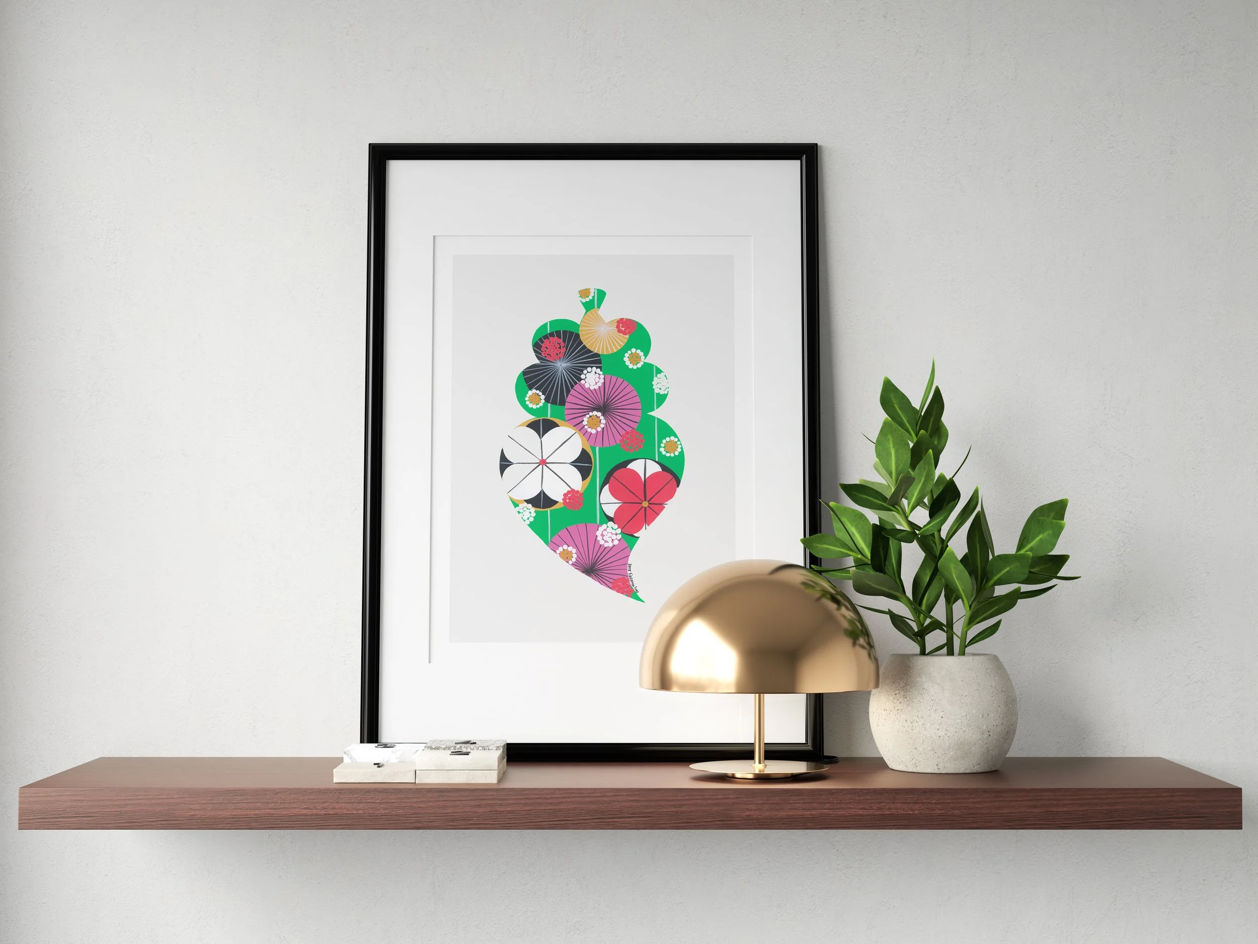 Portuguese Heart (Green) - Fine art print by Lis Gonçalves. A modern and colourful take on a famous Portuguese icon.