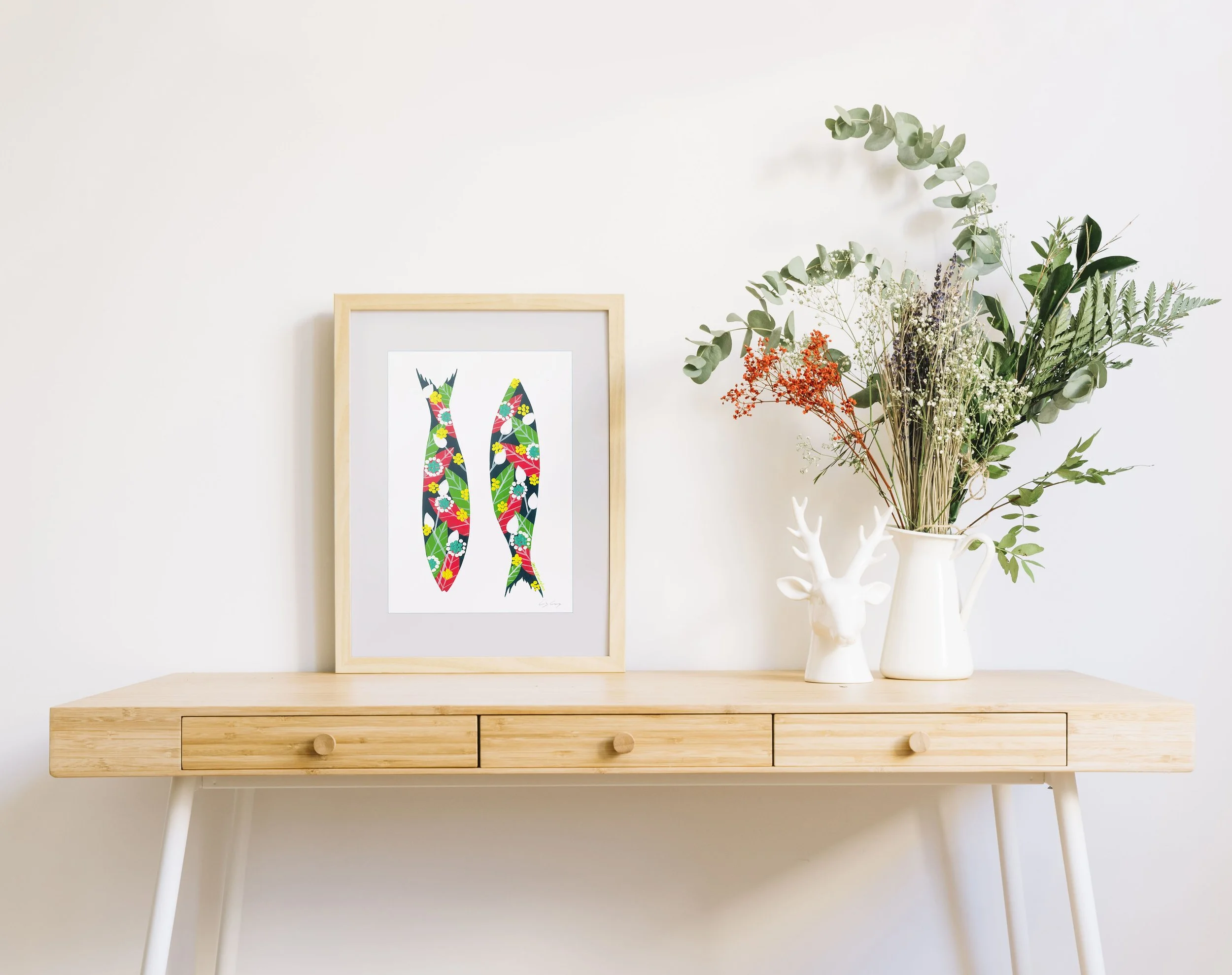 Sardines (Navy #2) - Fine art print by Lis Gonçalves. A modern and colourful take on a famous Portuguese icon.