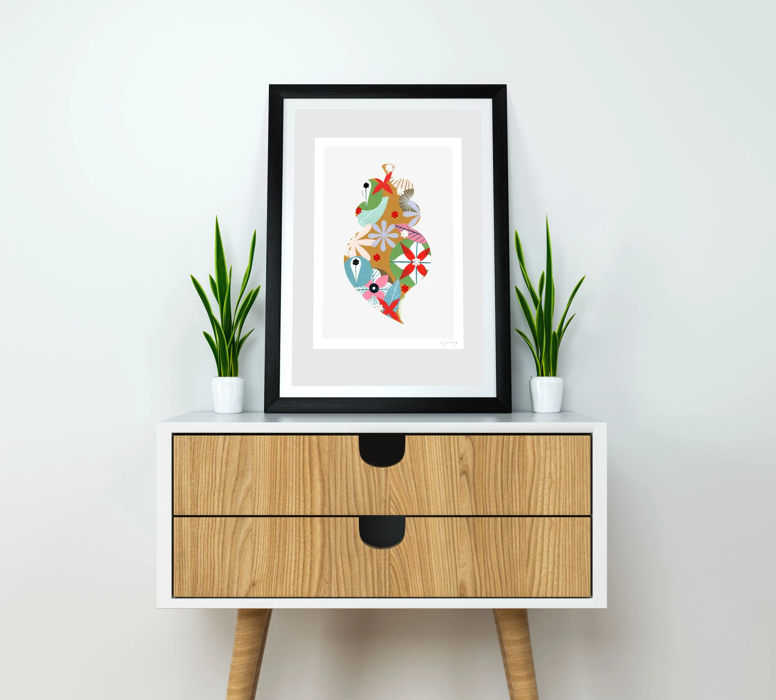 Portuguese Heart (Ochre) - Fine art print by Lis Gonçalves. A modern and colourful take on a famous Portuguese icon.