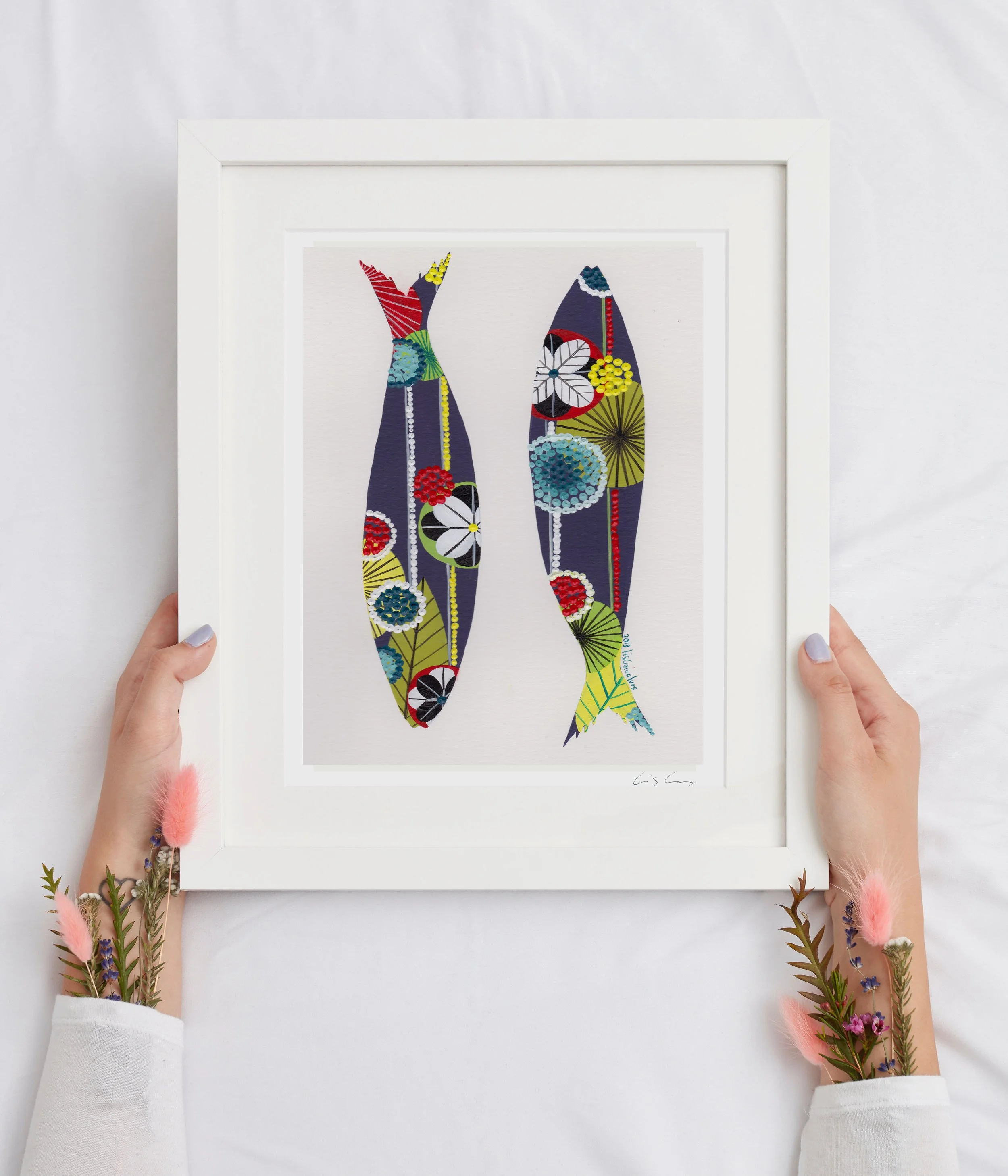 Sardines (Purple #1) - Fine art print by Lis Gonçalves. A modern and colourful take on a famous Portuguese icon.