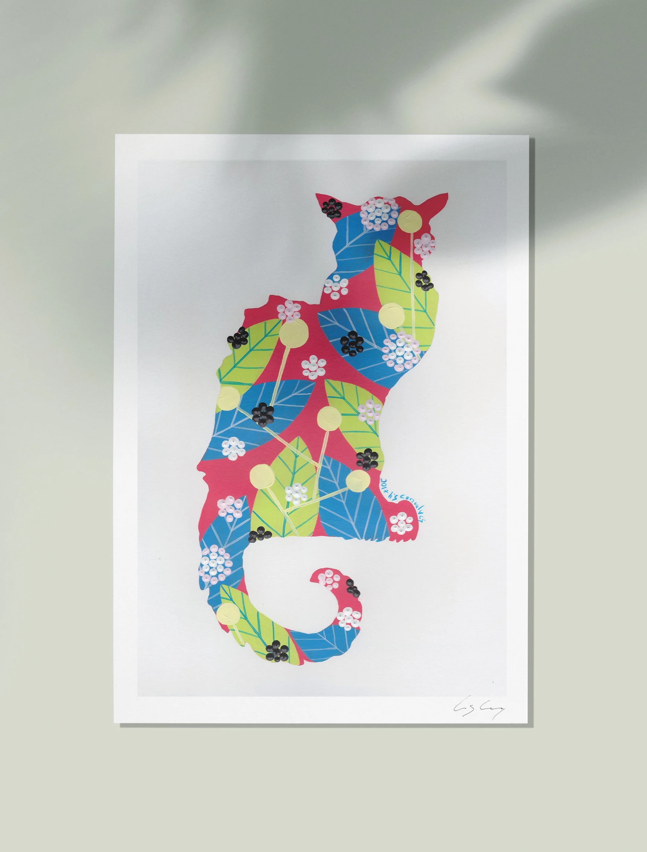 Le Chat Noir (Pink) - Fine art print by Lis Gonçalves, from her series inspired by travelling "European Cities".