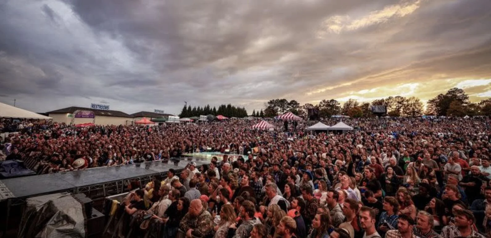 Crowd at Voyage Music Festival 2024 @shotbyoh