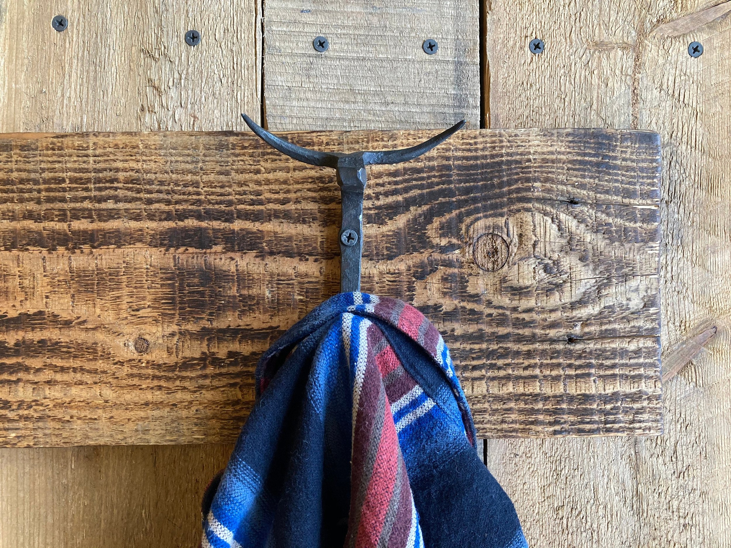 https://i.etsystatic.com/21824431/r/il/b6d3d8/3671864524/il_fullxfull.3671864524_bdyj.jpg