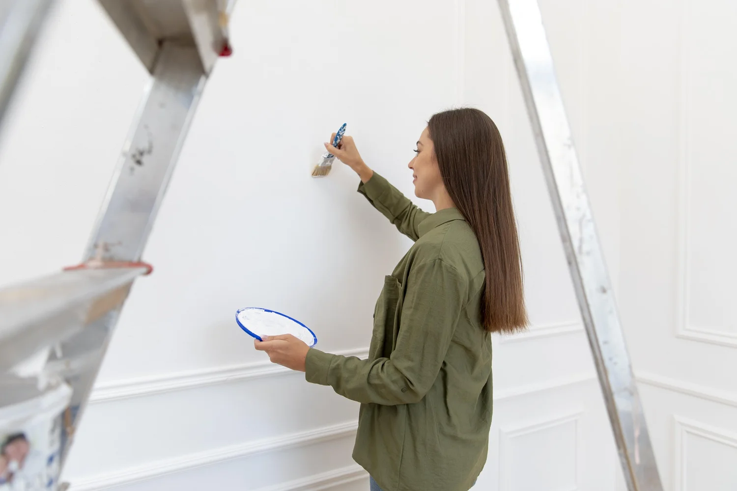 Should You Paint Trim or Walls First? Expert Advice — Home Gambit