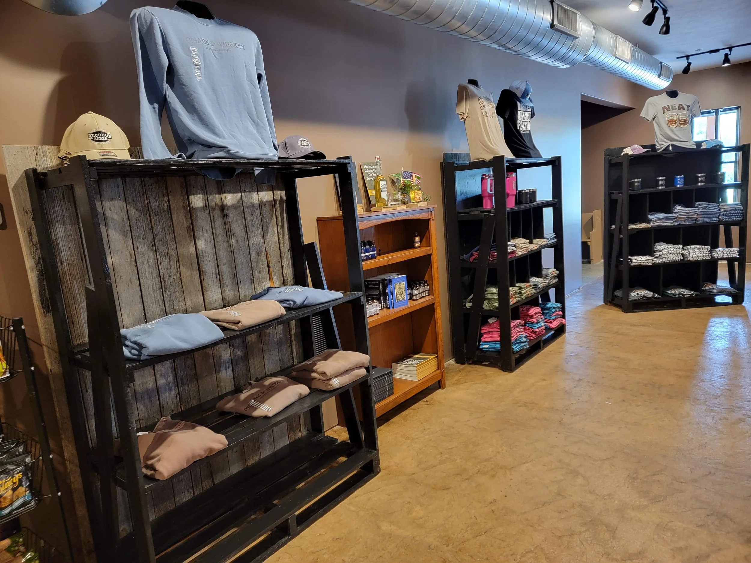 Old Homestead Distillery Gift Shop - Apparel