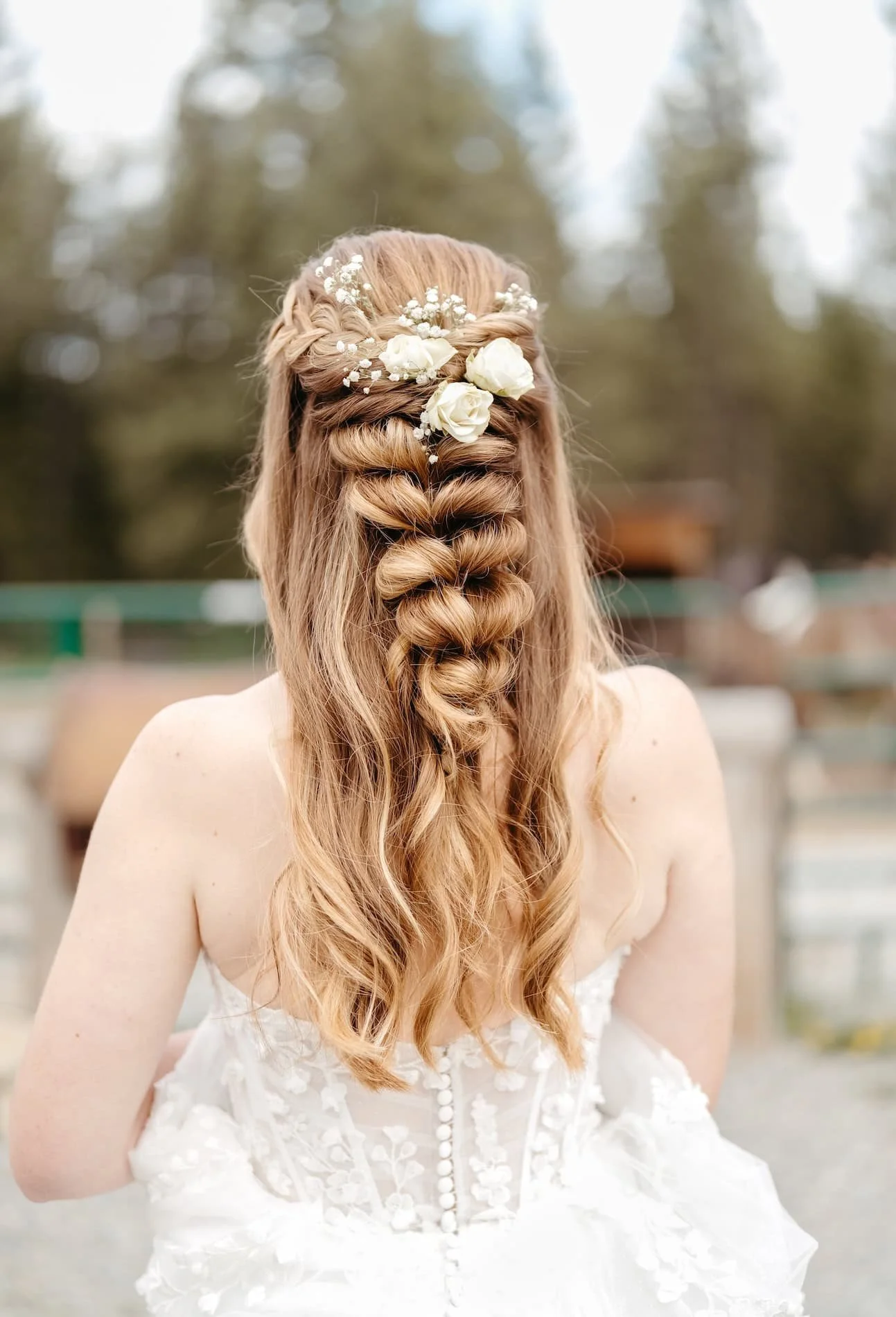 Idaho wedding venue with horses
